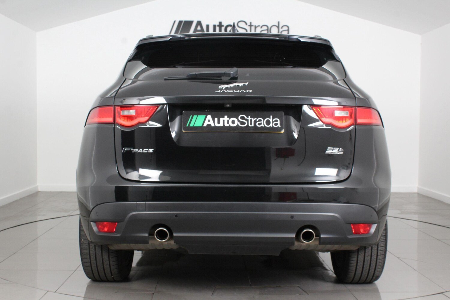 Used Jaguar F-Pace 2020 for sale - 76989380: Photo 11