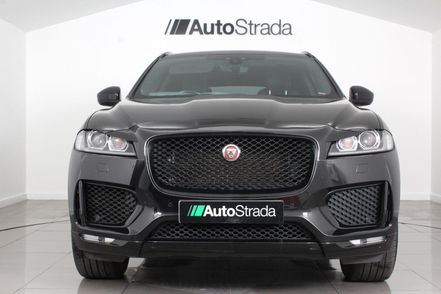 Used Jaguar F-Pace 2020 for sale - 76989380: Photo 16