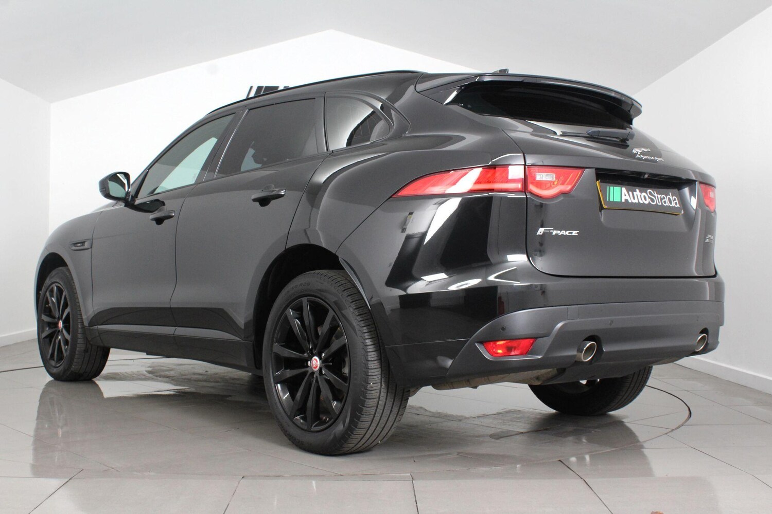 Used Jaguar F-Pace 2020 for sale - 76989380: Photo 20