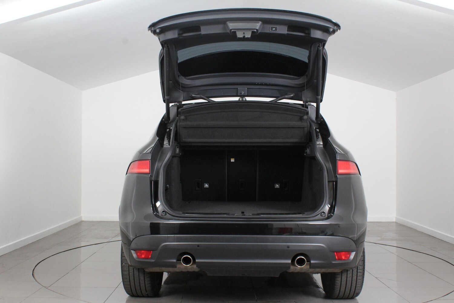 Used Jaguar F-Pace 2020 for sale - 76989380: Photo 21