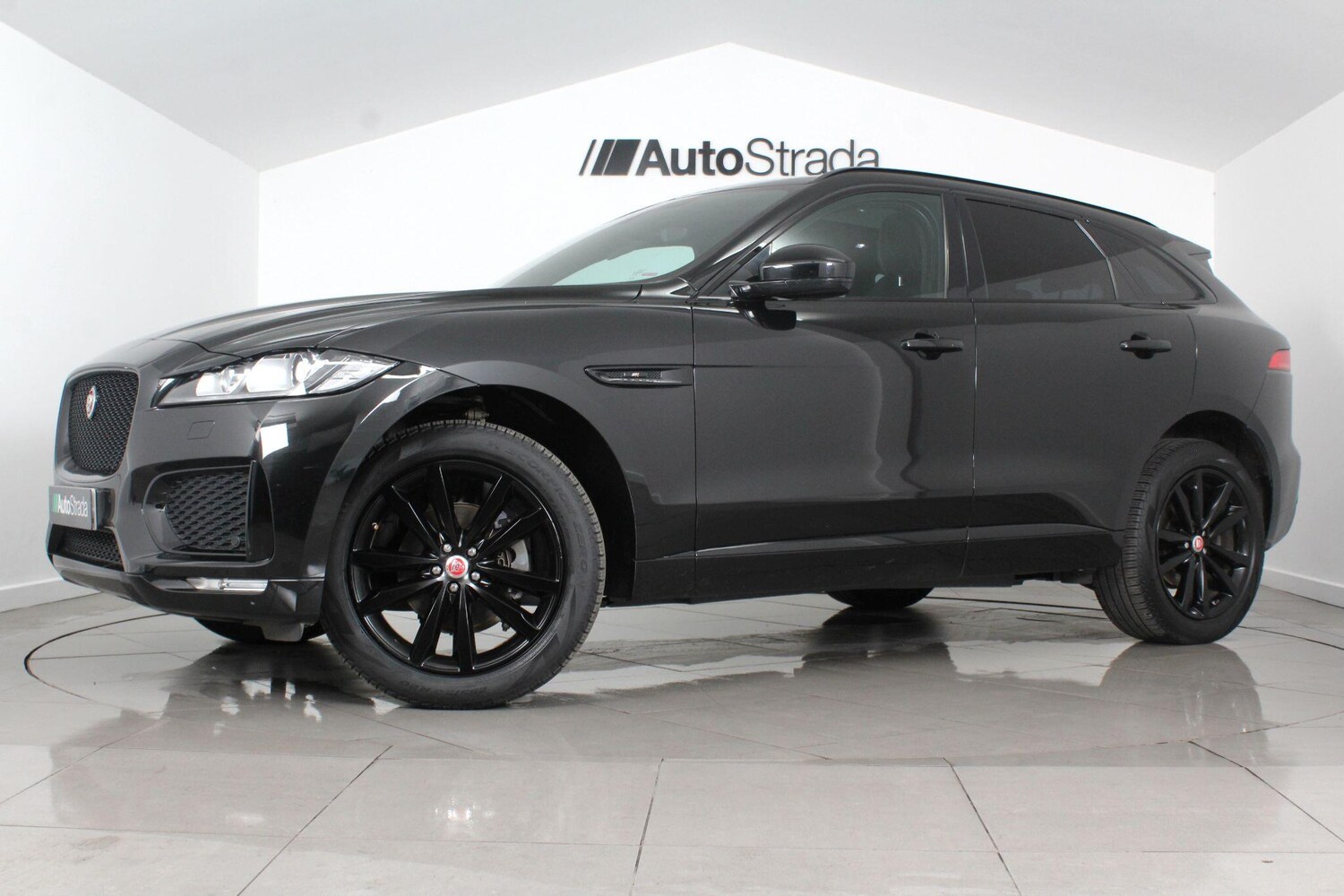 Used Jaguar F-Pace 2020 for sale - 76989380: Photo 6