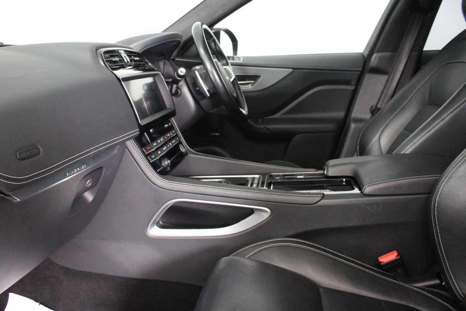 Used Jaguar F-Pace 2020 for sale - 76989380: Photo 64