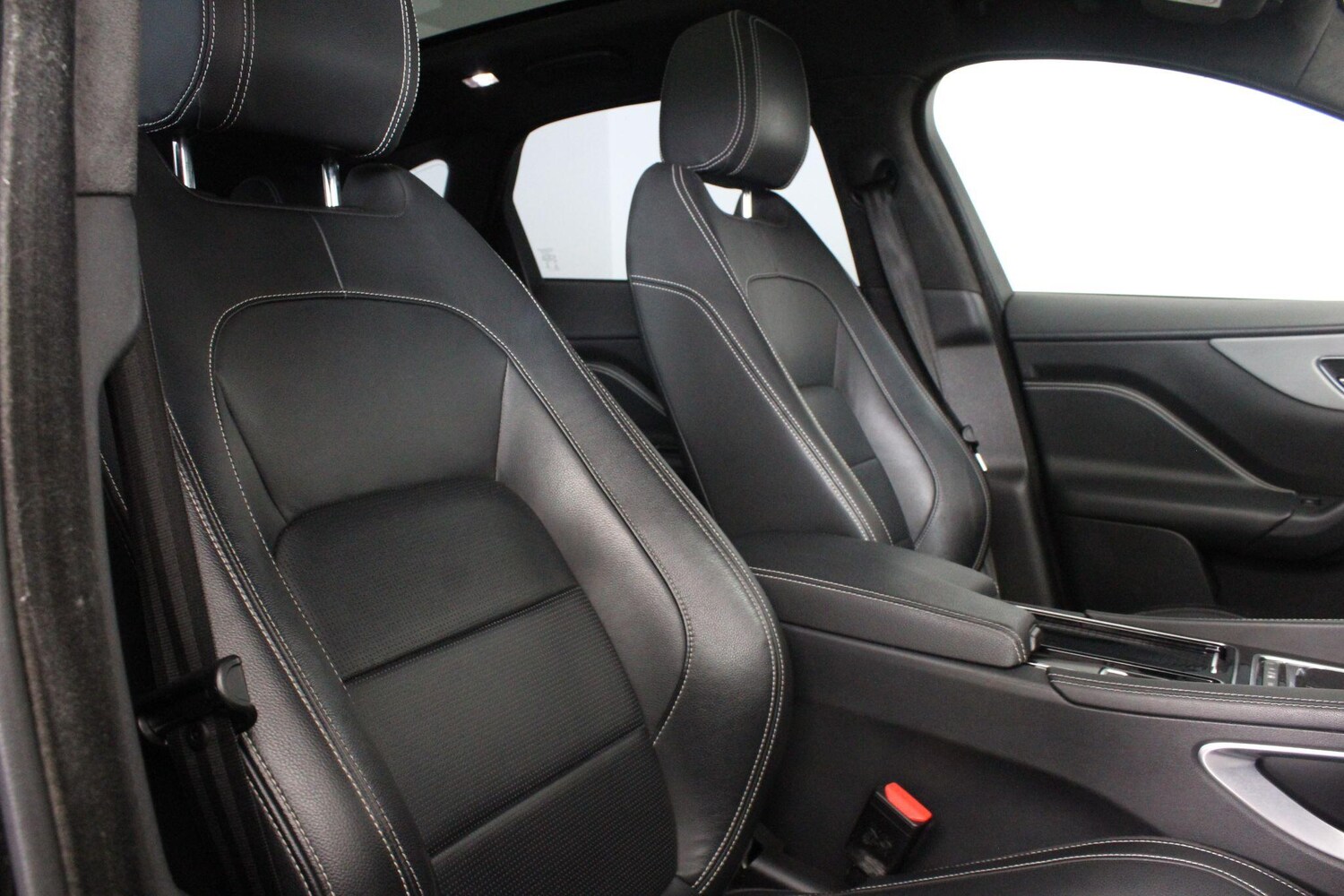 Used Jaguar F-Pace 2020 for sale - 76989380: Photo 66