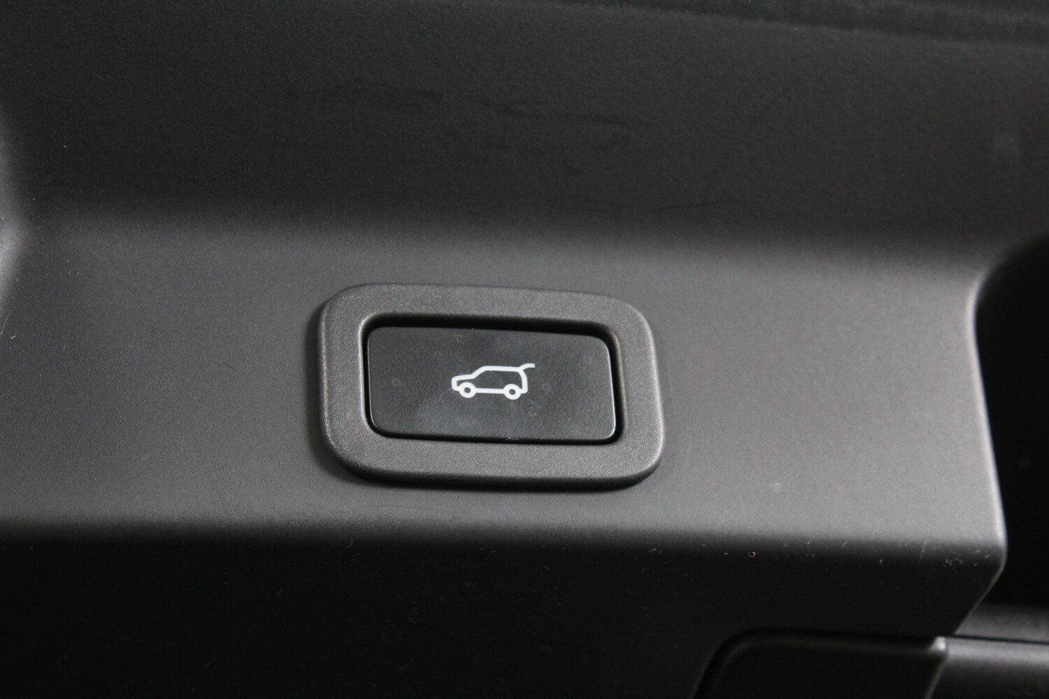 Used Jaguar F-Pace 2020 for sale - 76989380: Photo 90