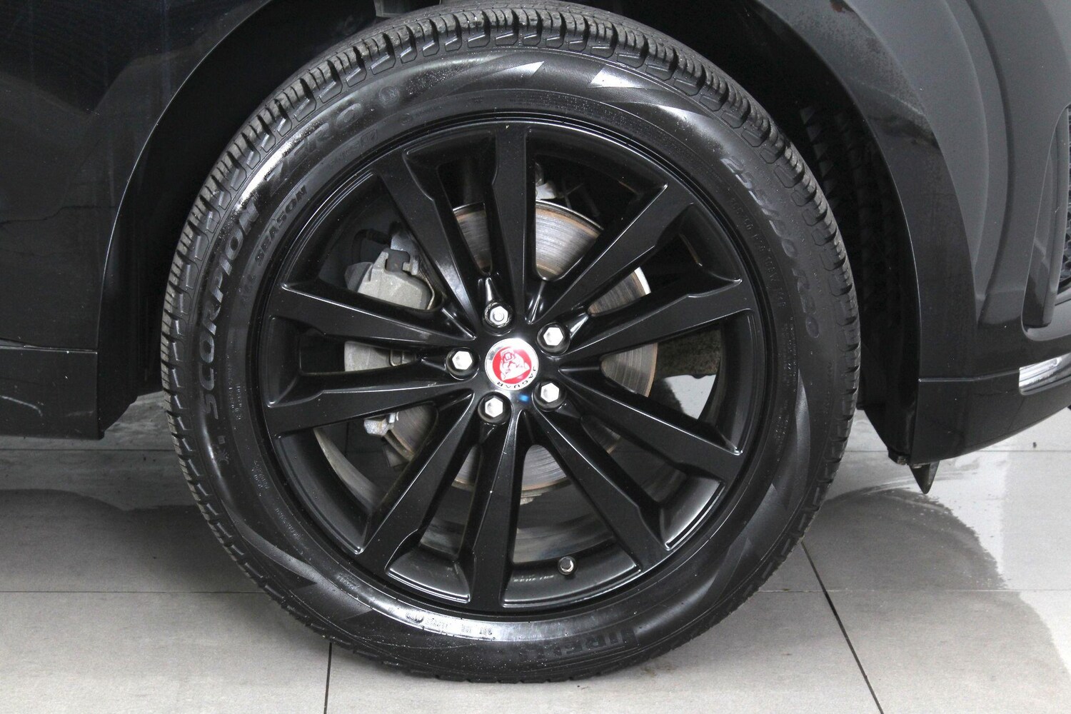 Used Jaguar F-Pace 2020 for sale - 76989380: Photo 93