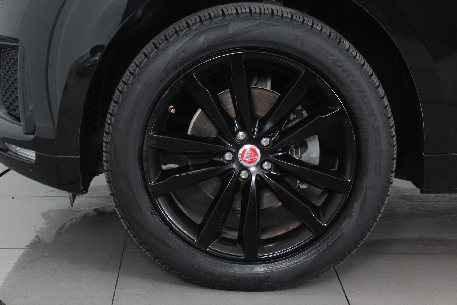 Used Jaguar F-Pace 2020 for sale - 76989380: Photo 96