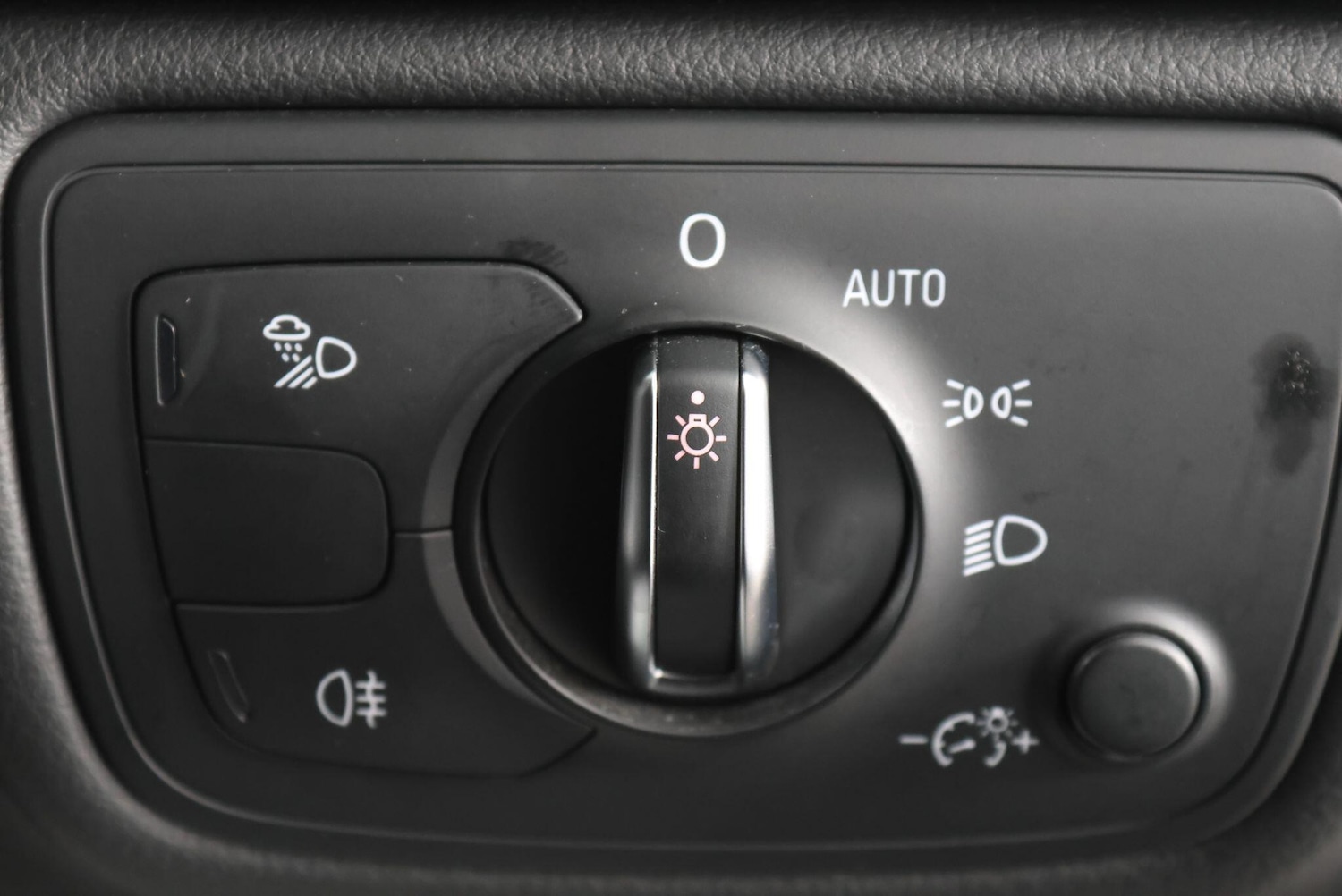 Used Audi A6 2018 for sale - 77549317: Photo 44