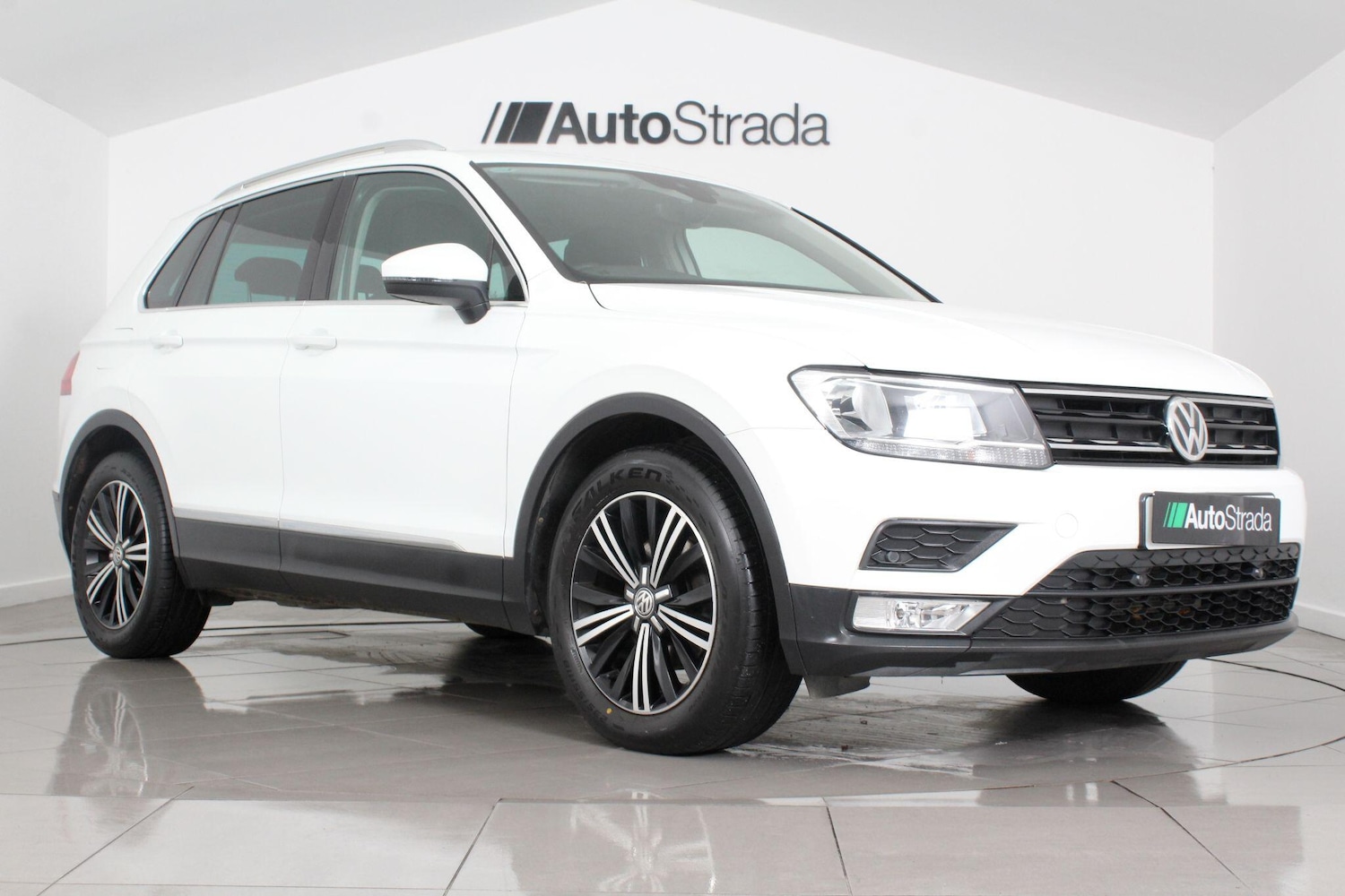 Used Volkswagen Tiguan for sale - 76997690: Photo 15