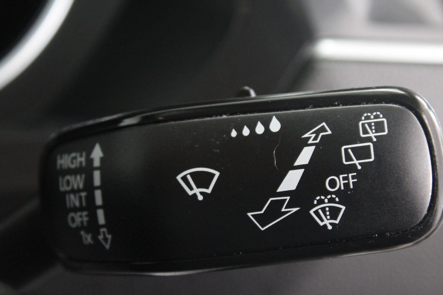 Used Volkswagen Tiguan for sale - 76997690: Photo 30