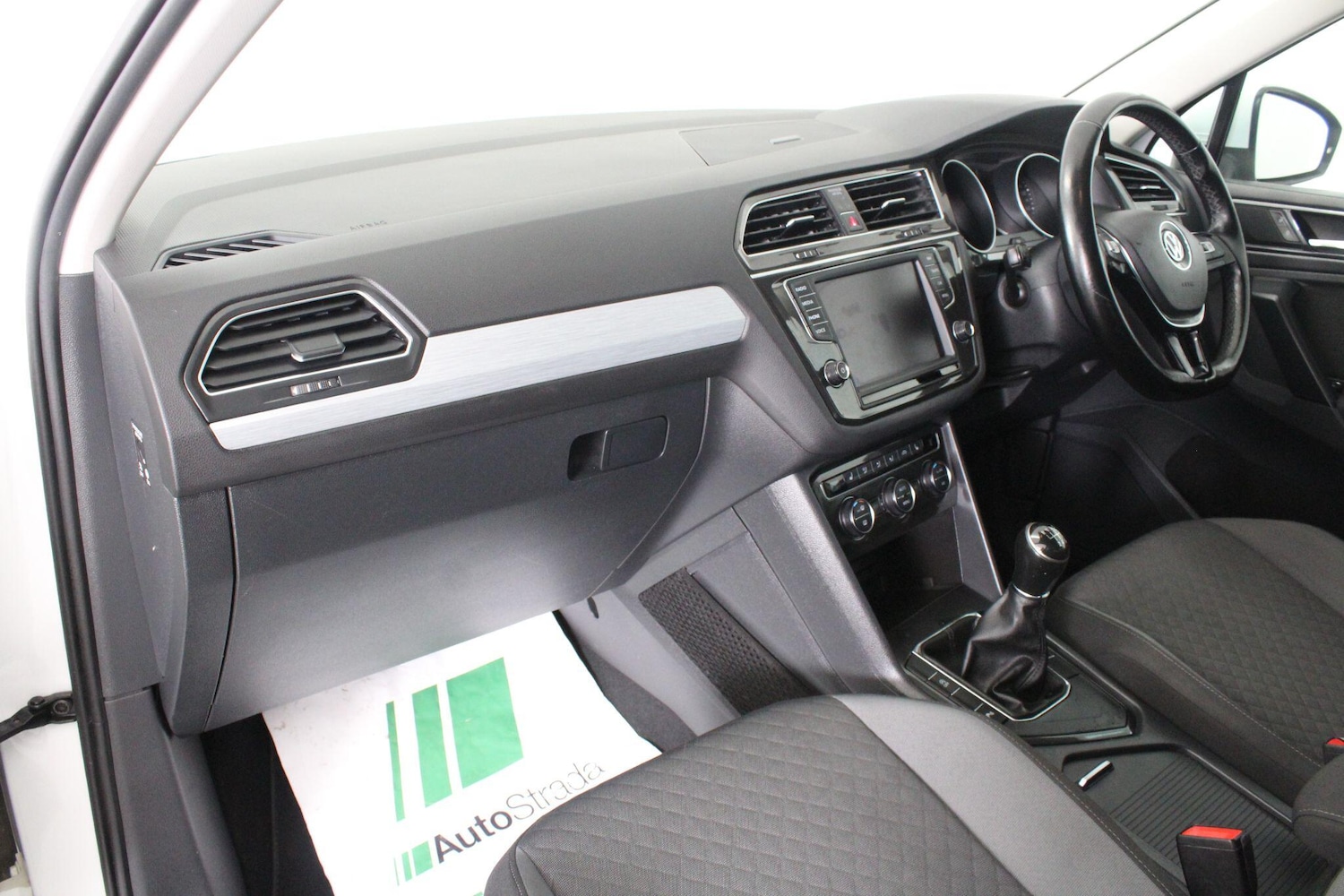 Used Volkswagen Tiguan for sale - 76997690: Photo 51