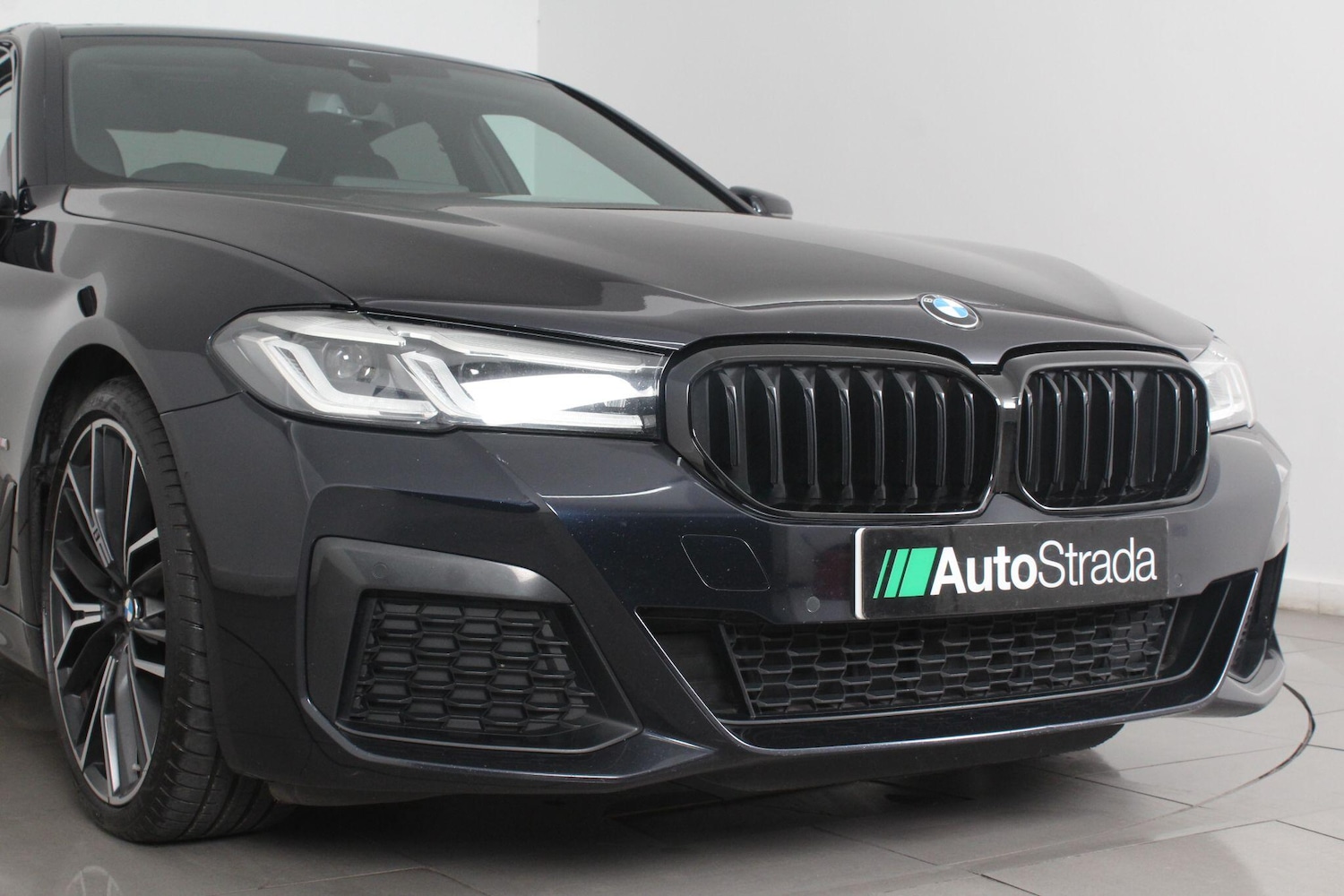 Used BMW 5 Series for sale - 76990441: Photo 71