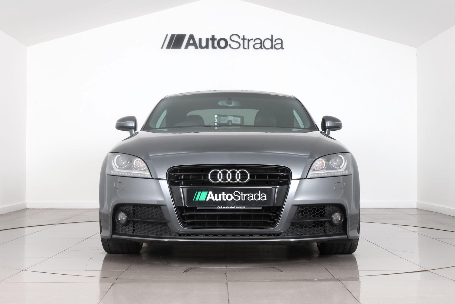 Used Audi TT 2012 for sale - 77853538: Photo 12