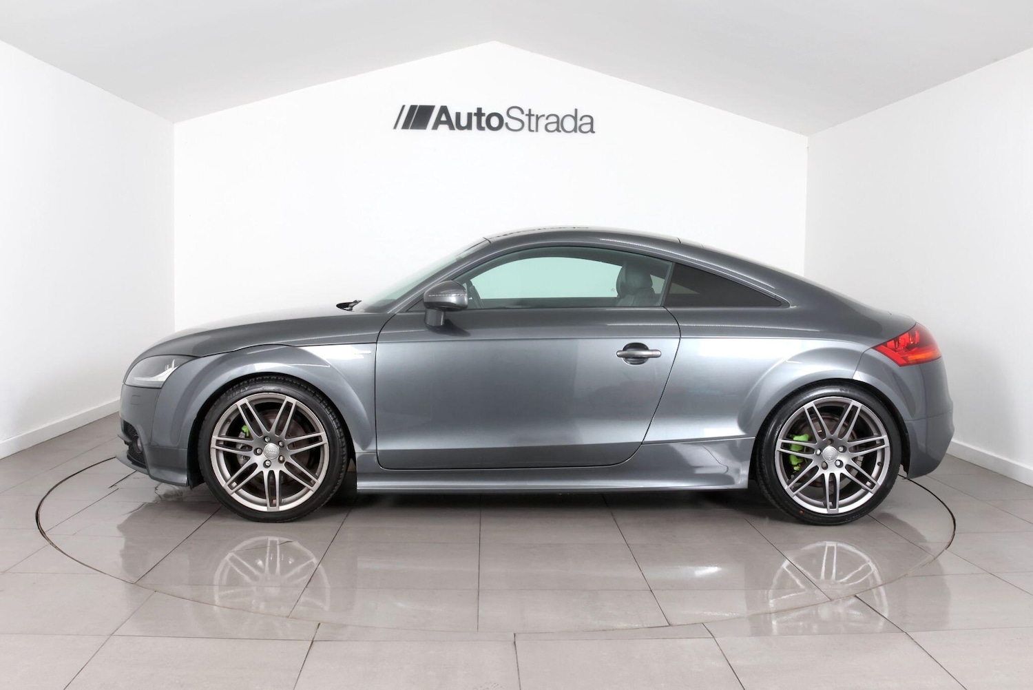 Used Audi TT 2012 for sale - 77853538: Photo 6