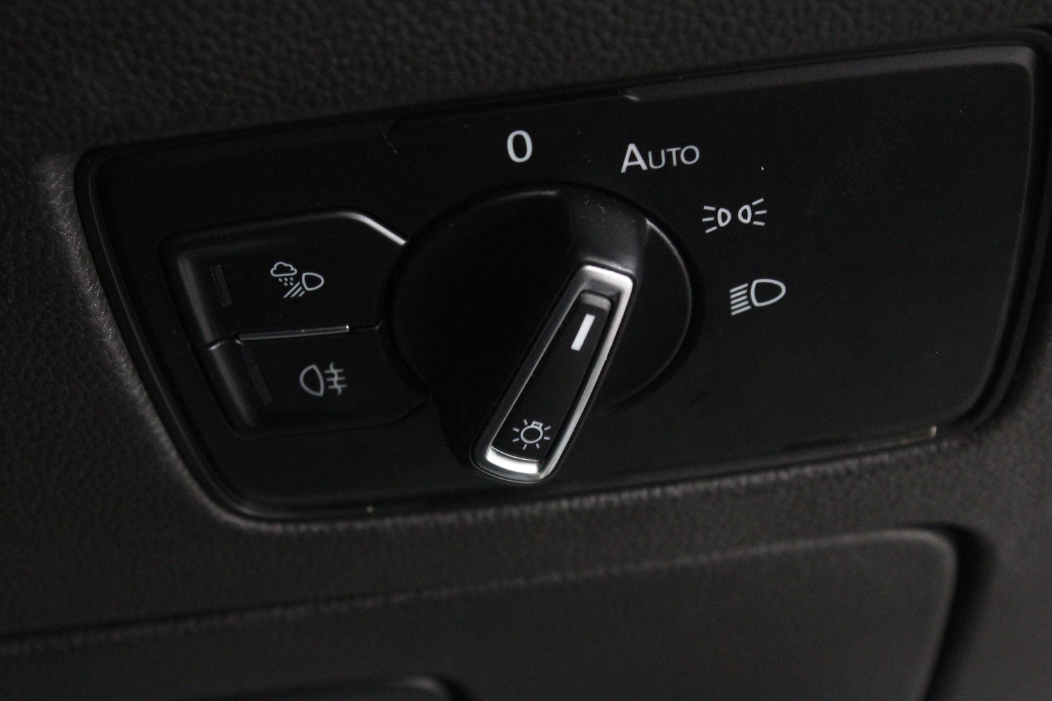 Used Volkswagen Arteon 2019 for sale - 76989420: Photo 51