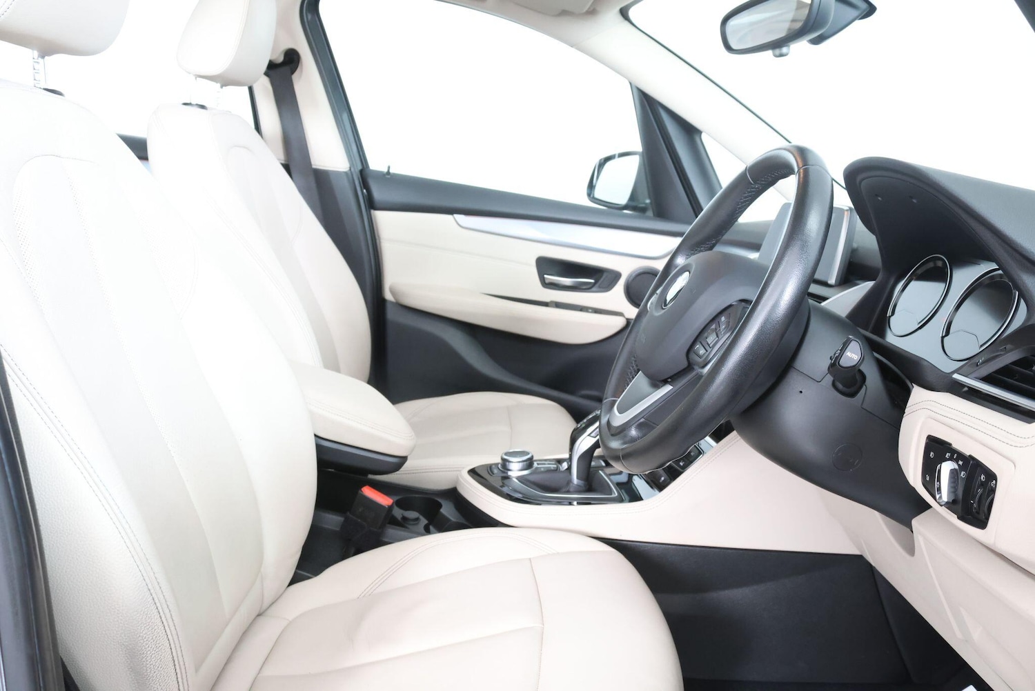 Used BMW 2 Series 2018 for sale - 77439791: Photo 61