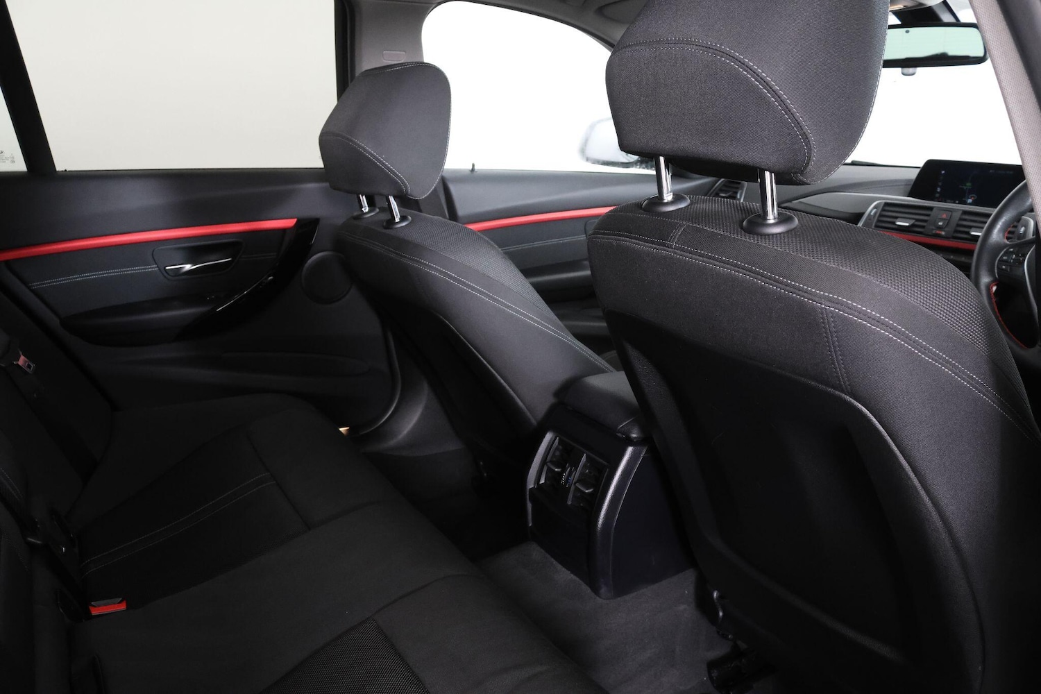 Used BMW 3 Series 2017 for sale - 77191950: Photo 67