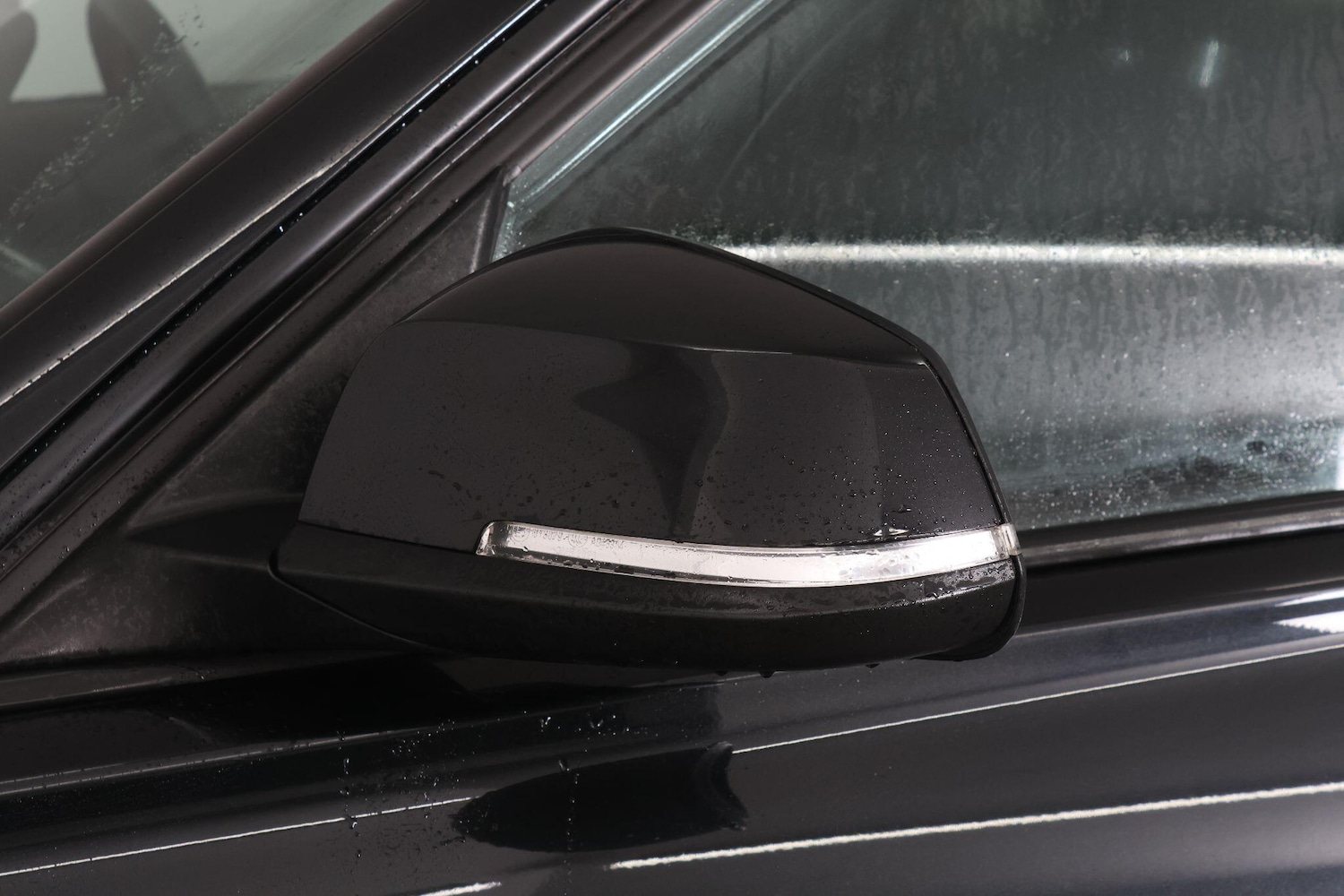 Used BMW 3 Series 2017 for sale - 77191950: Photo 77