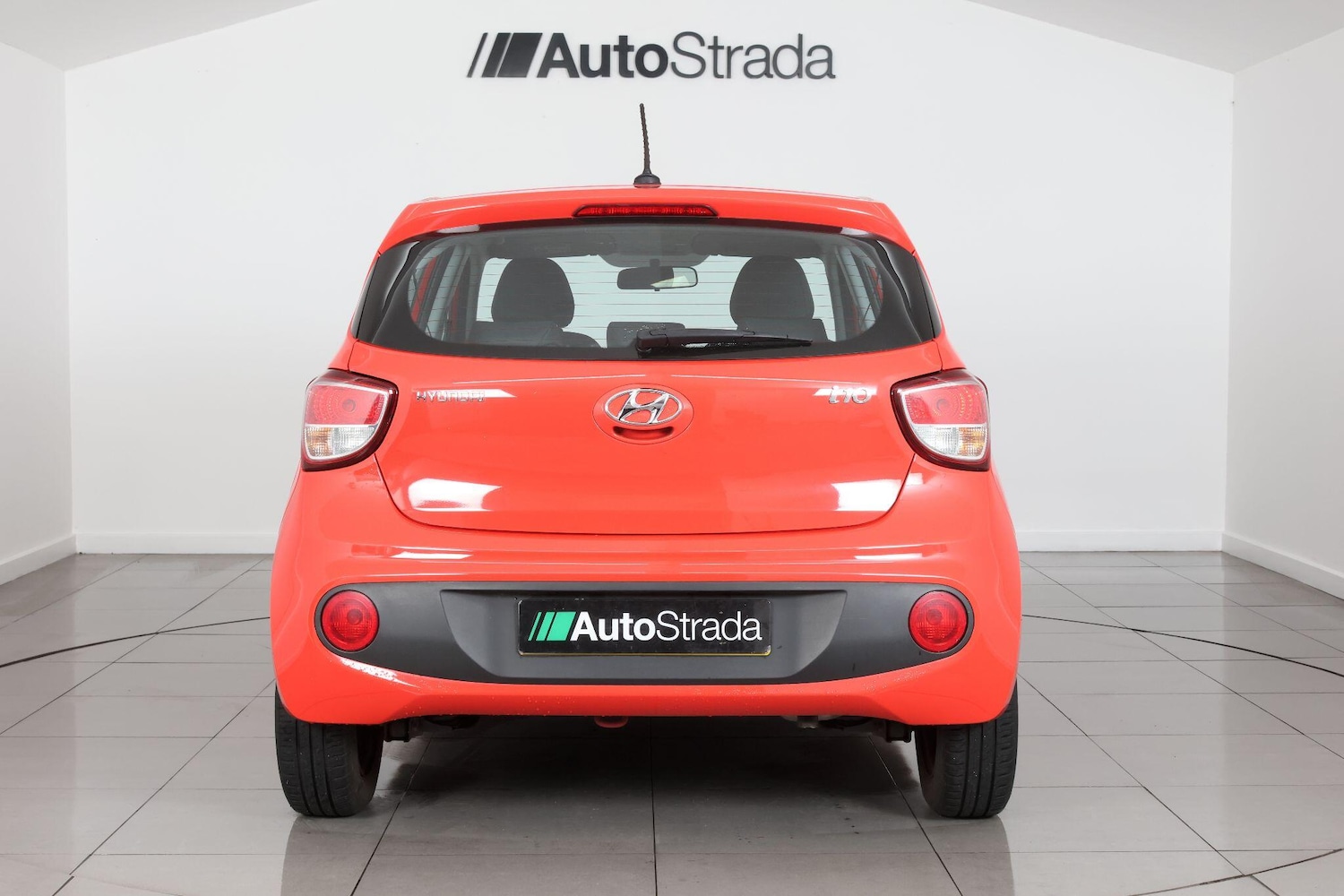 Used Hyundai i10 2018 for sale - 76989447: Photo 11