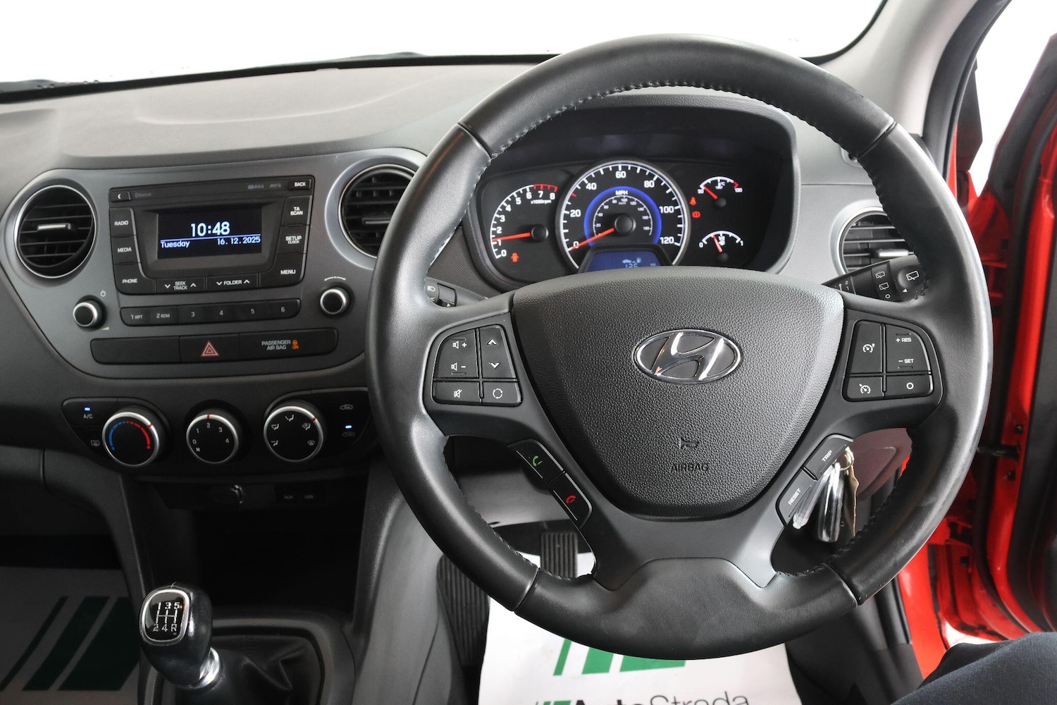 Used Hyundai i10 2018 for sale - 76989447: Photo 24