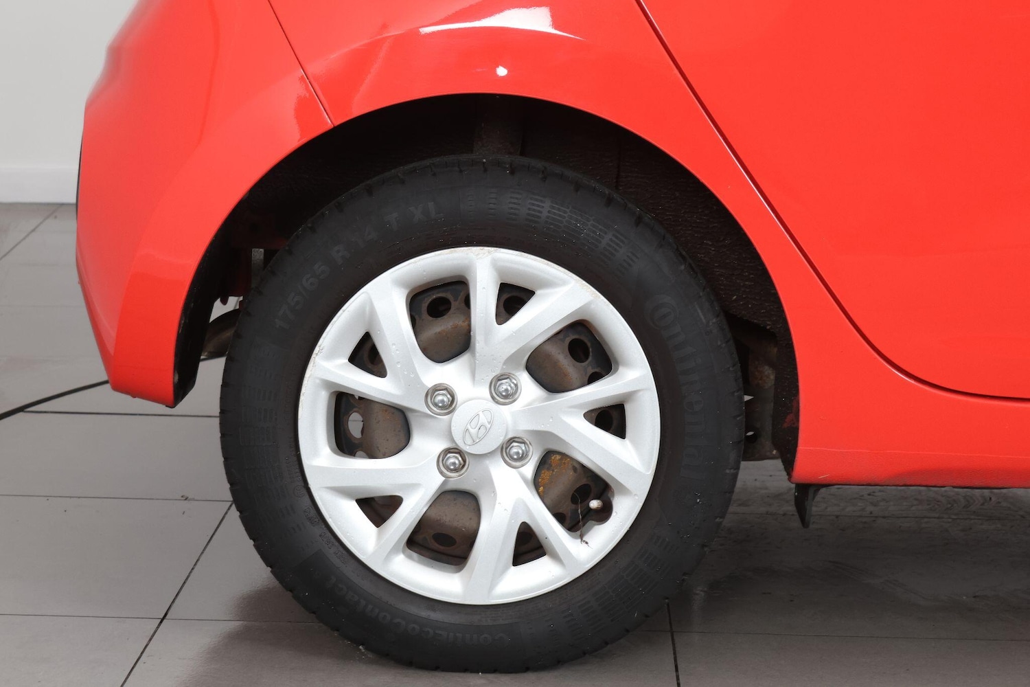 Used Hyundai i10 2018 for sale - 76989447: Photo 66