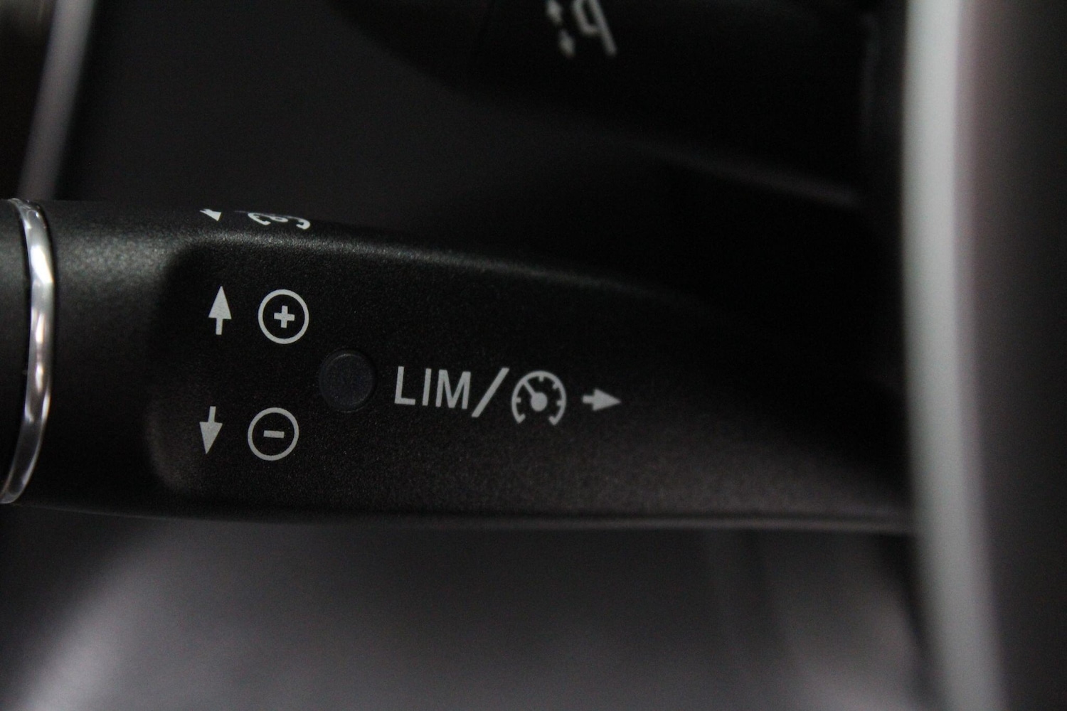 Used Mercedes-Benz GLC for sale - 76995344: Photo 25