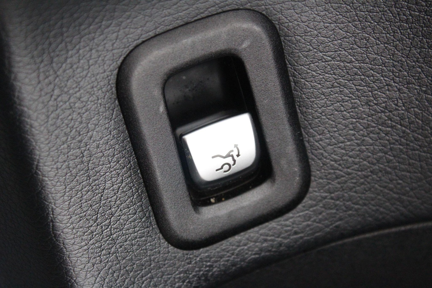 Used Mercedes-Benz GLC for sale - 76995344: Photo 61