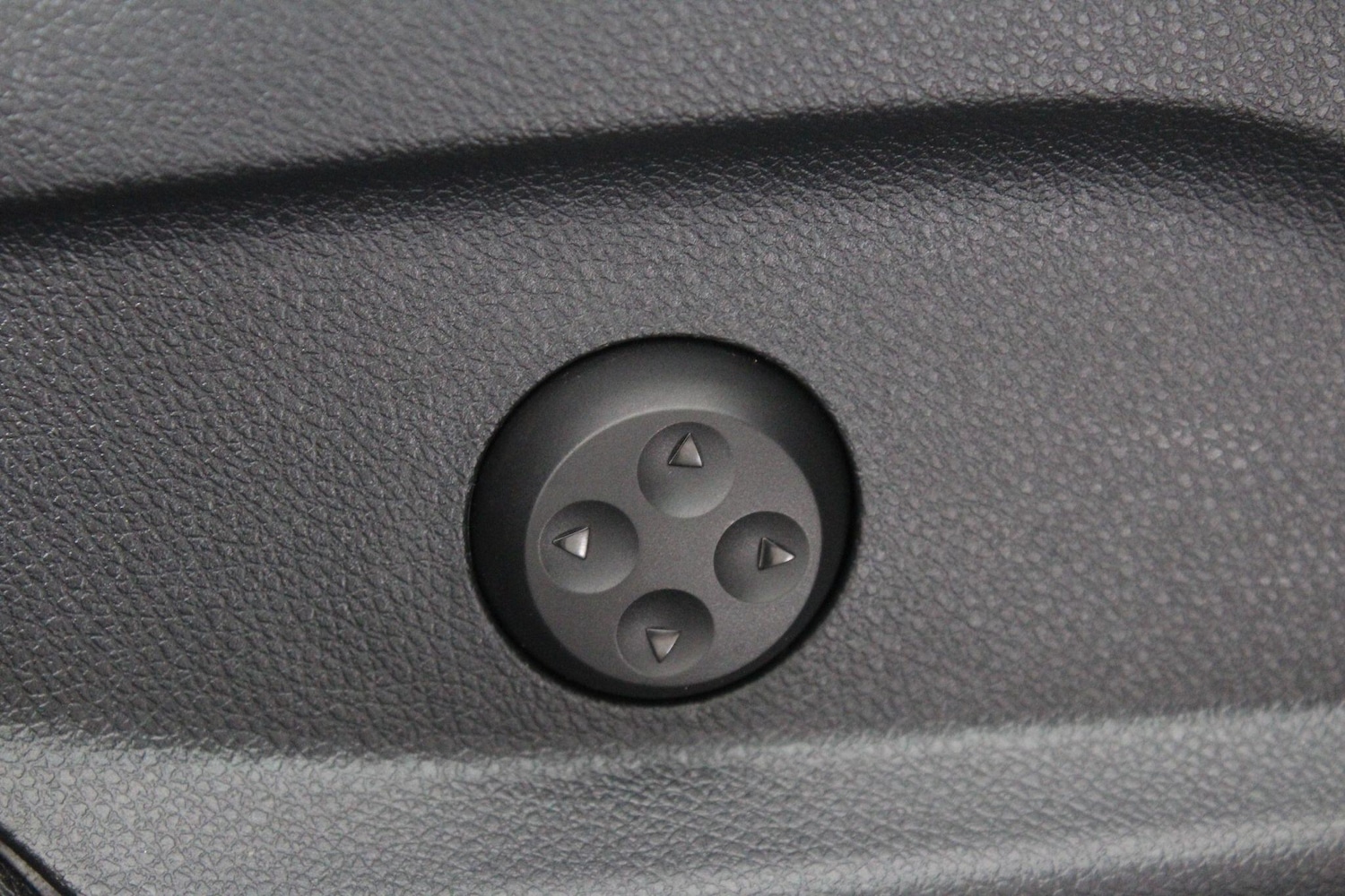 Used Mercedes-Benz GLC for sale - 76995344: Photo 64