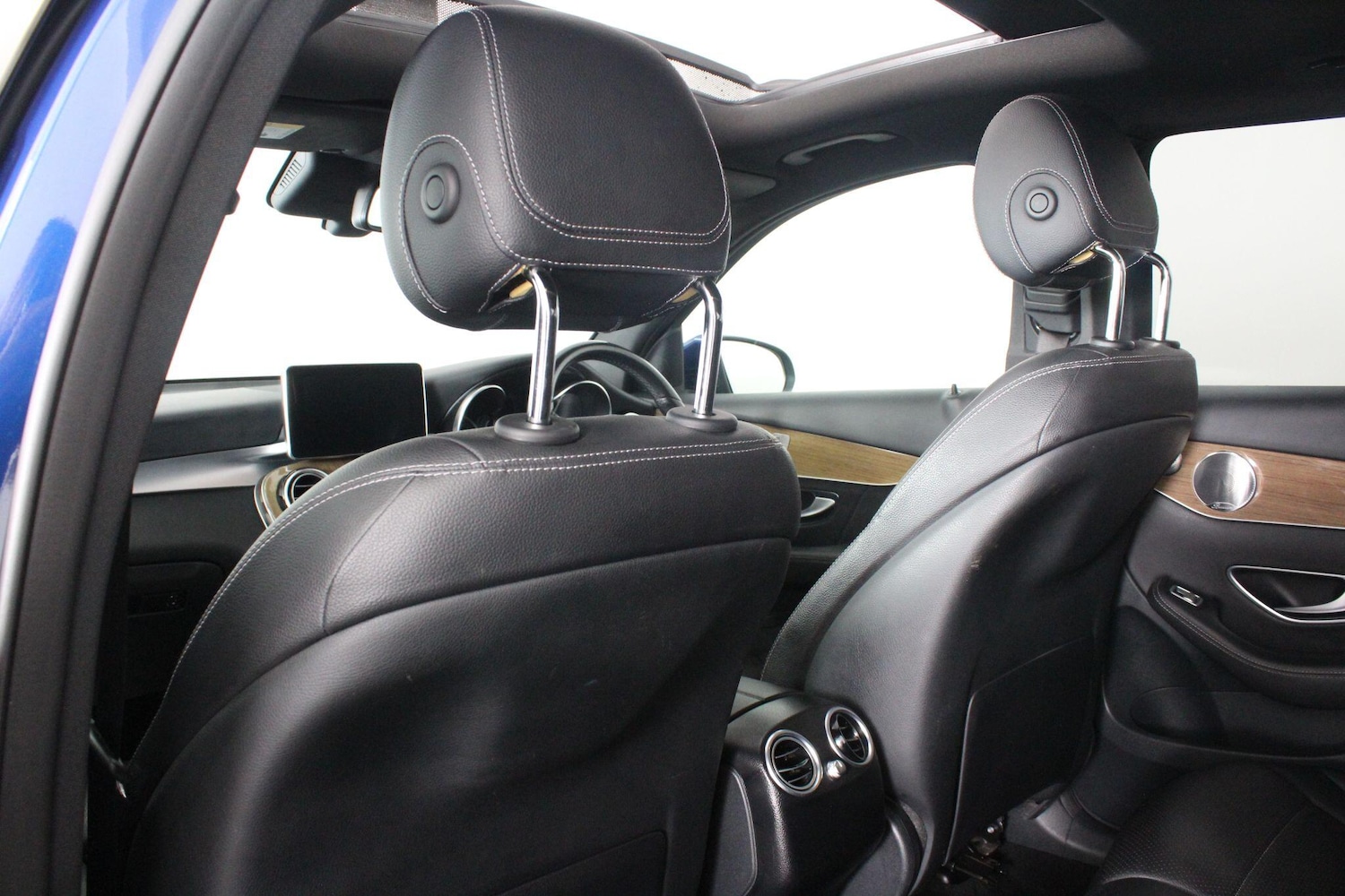 Used Mercedes-Benz GLC for sale - 76995344: Photo 84