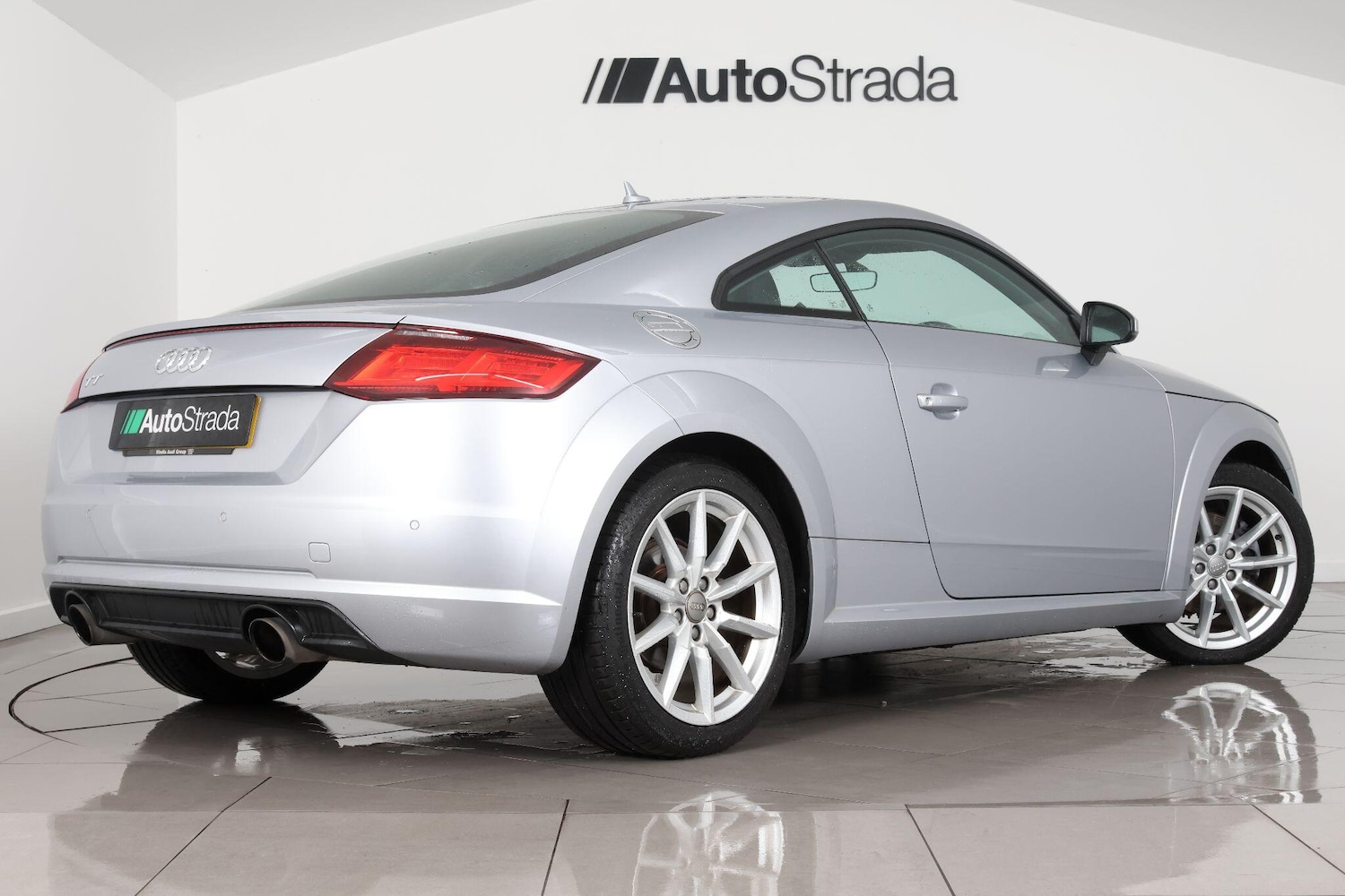 Used Audi TT for sale - 76997042: Photo 9