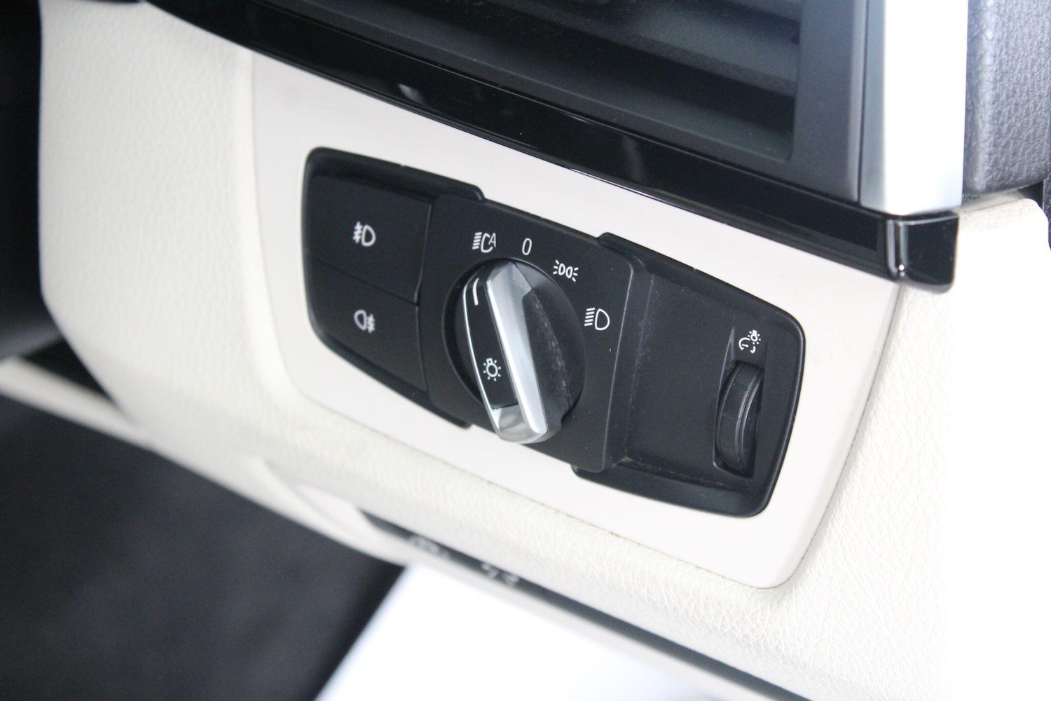 Used BMW 4 Series 2018 for sale - 77057648: Photo 52