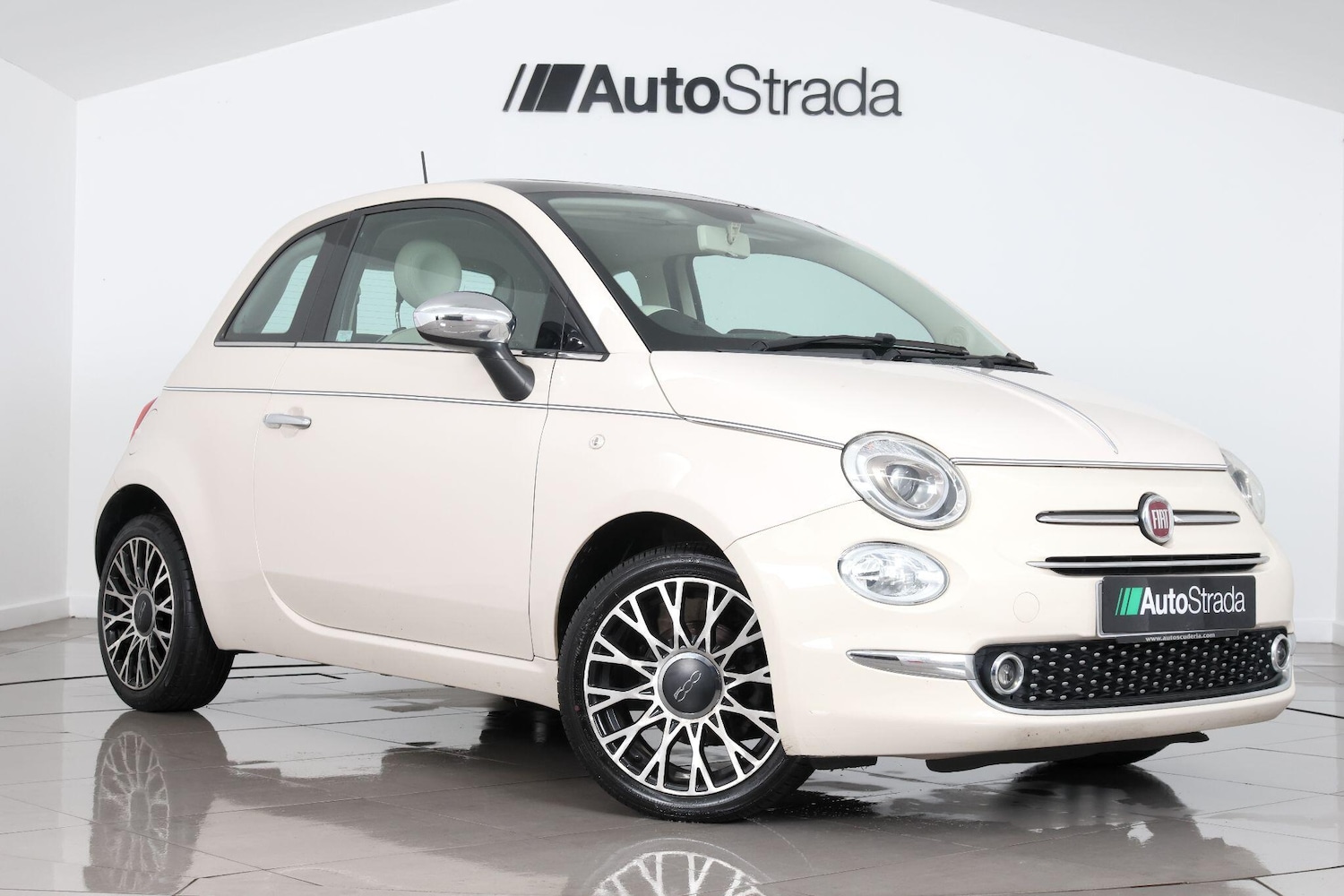Used Fiat 500 2018 for sale - 77120294: Photo 1