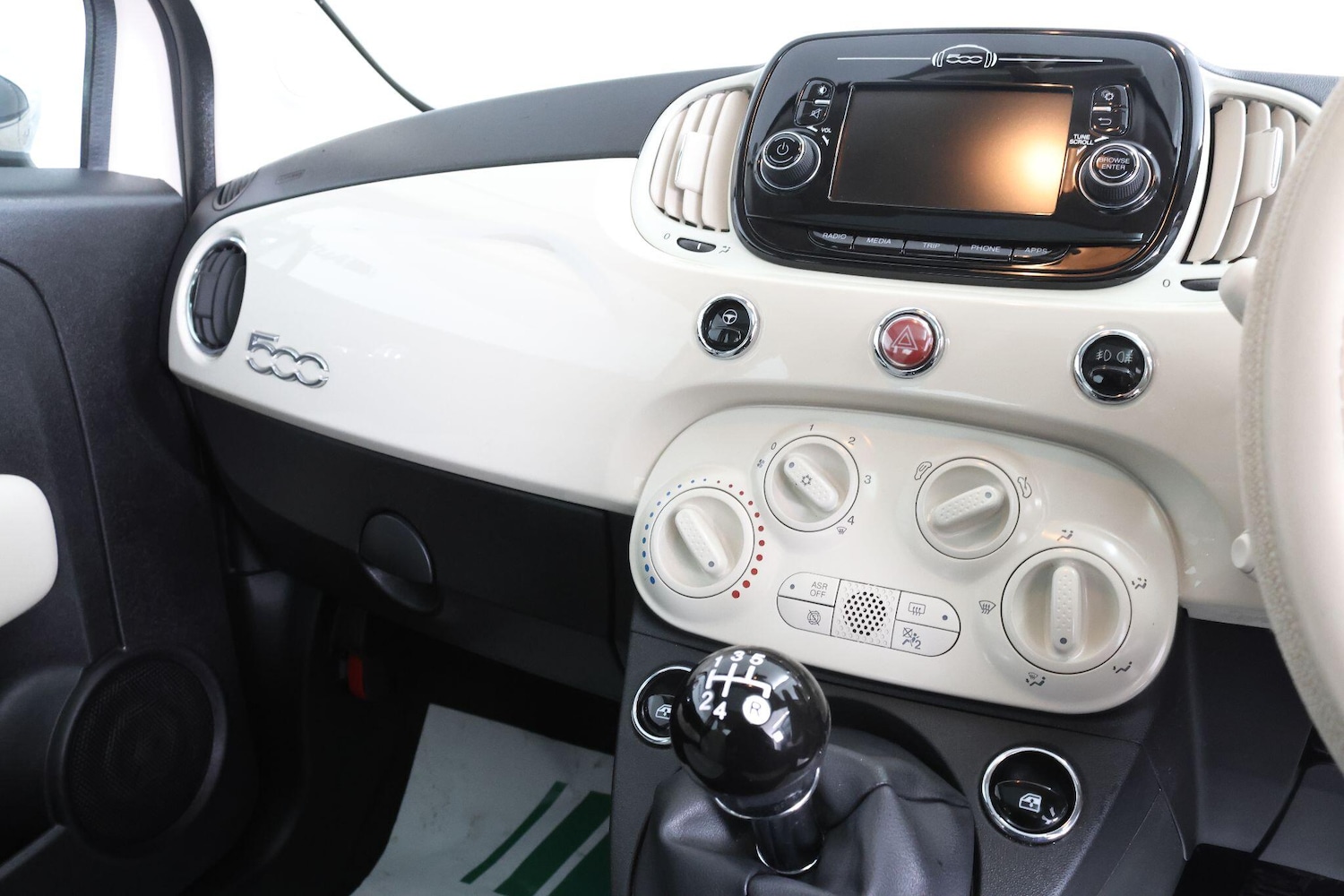 Used Fiat 500 2018 for sale - 77120294: Photo 39