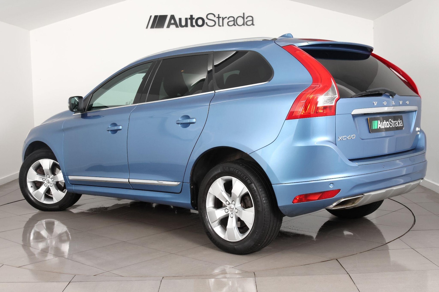 Used Volvo XC60 2015 for sale - 77120522: Photo 15