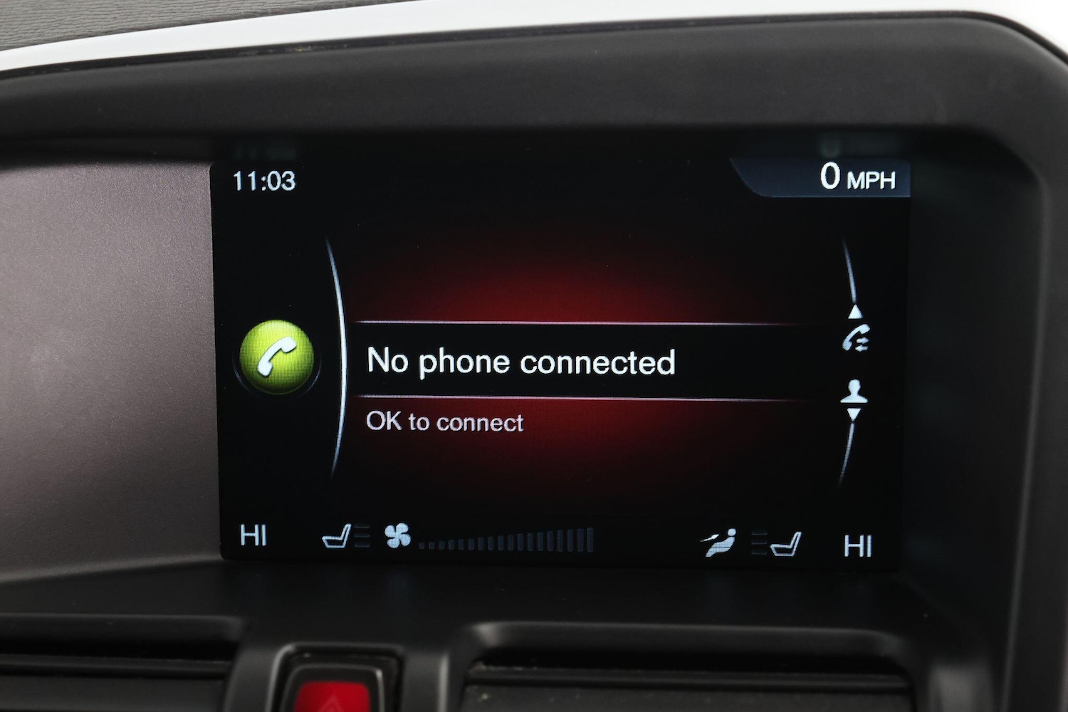 Used Volvo XC60 2015 for sale - 77120522: Photo 3