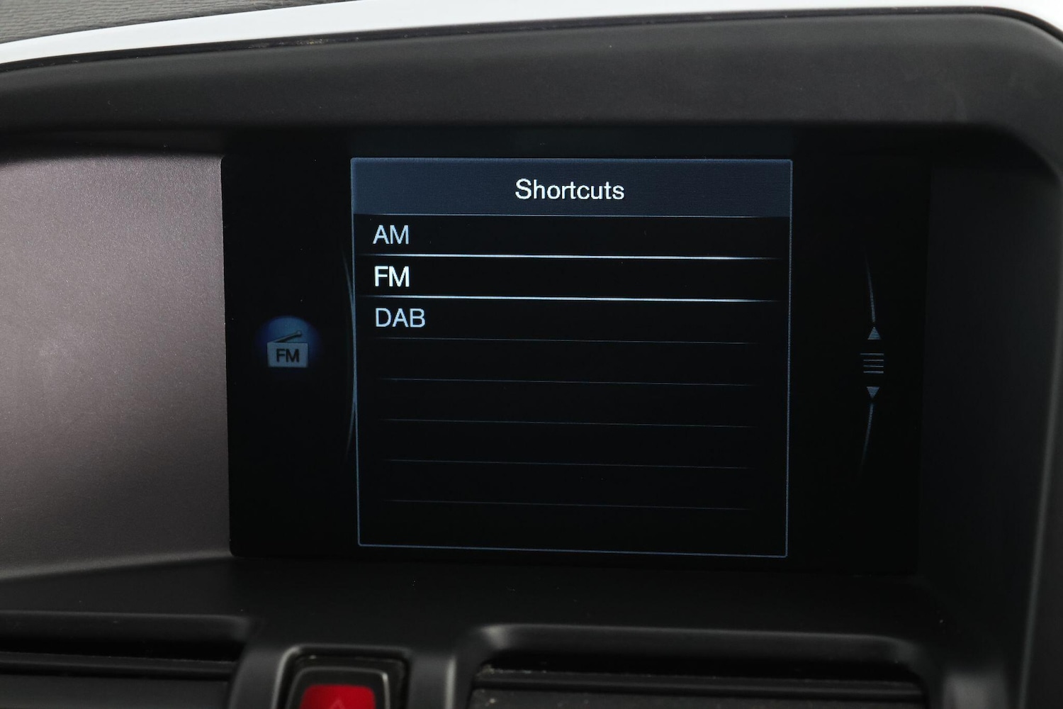 Used Volvo XC60 2015 for sale - 77120522: Photo 30