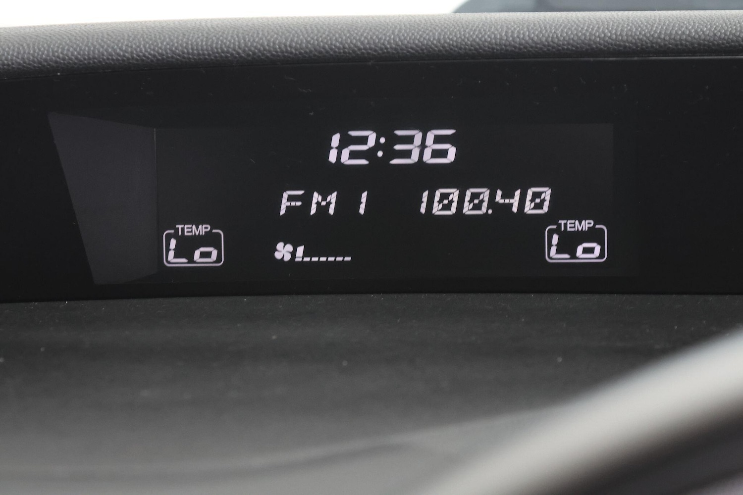 Used Honda Civic 2011 for sale - 77255551: Photo 32