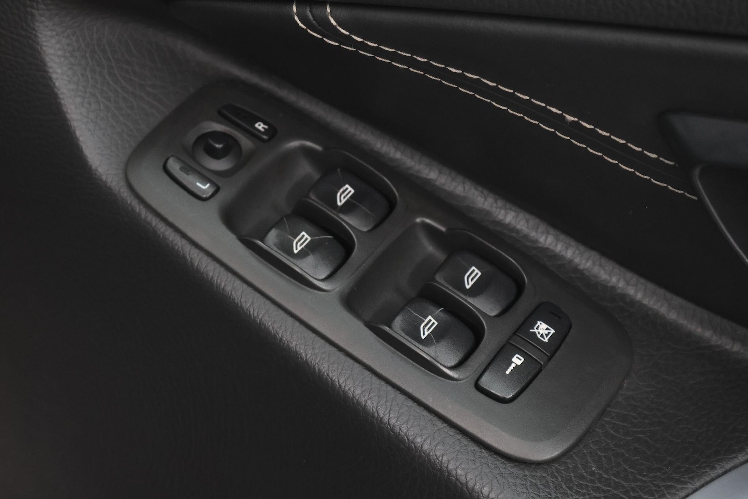 Used Volvo XC90 2012 for sale - 76991990: Photo 41