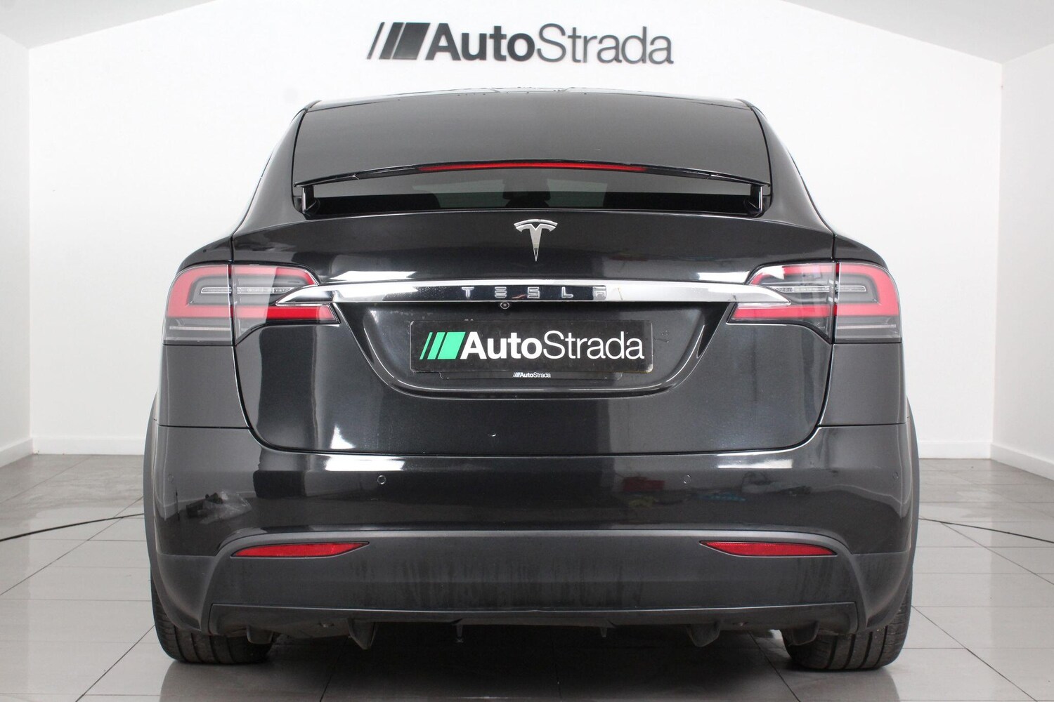 Used Tesla Model X 2018 for sale - 76991916: Photo 11