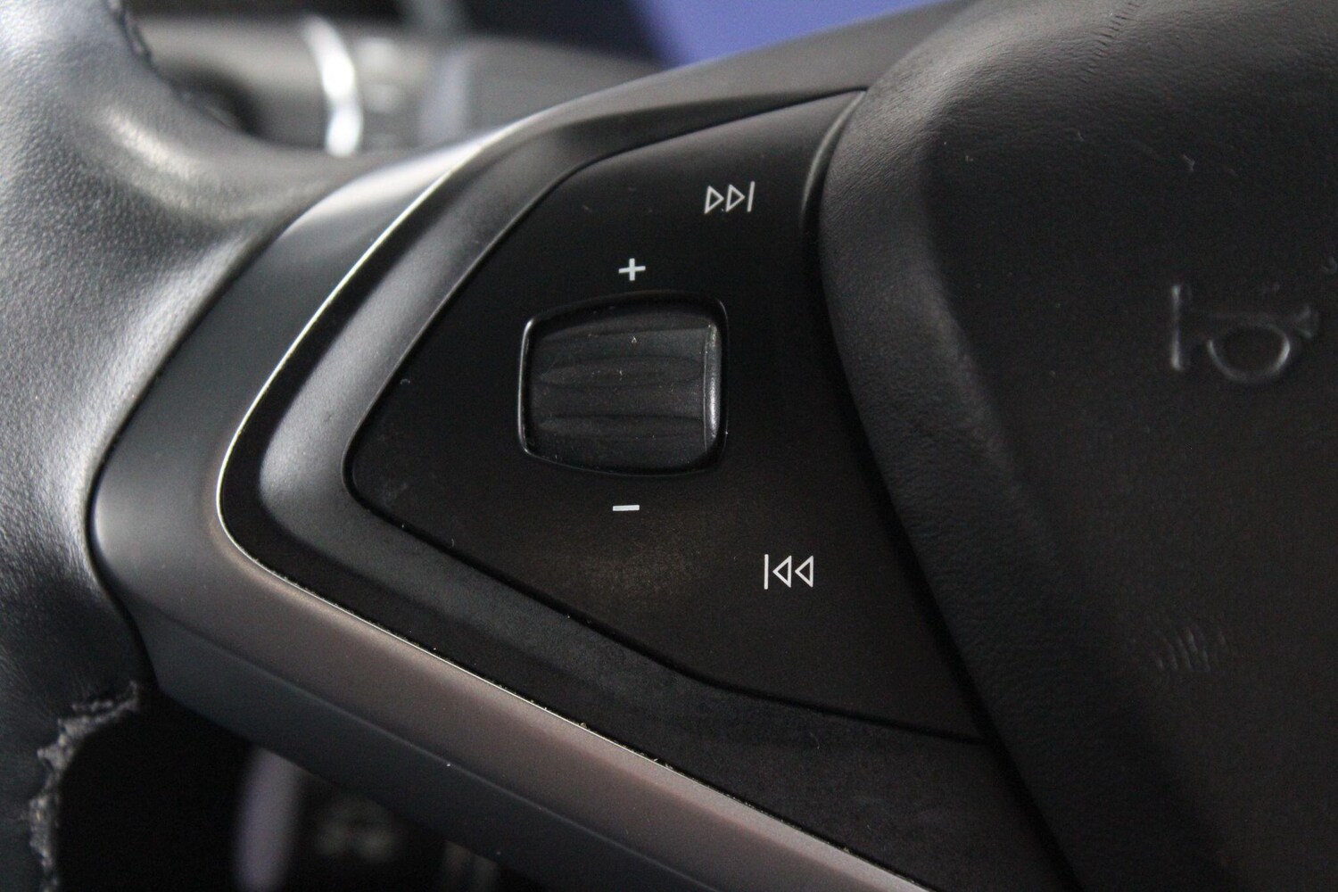 Used Tesla Model X 2018 for sale - 76991916: Photo 27