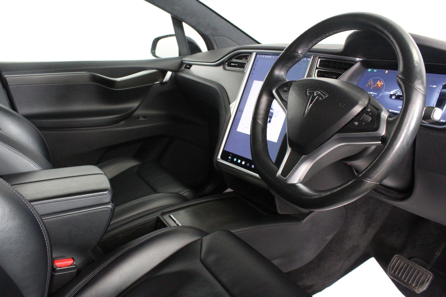 Used Tesla Model X 2018 for sale - 76991916: Photo 3