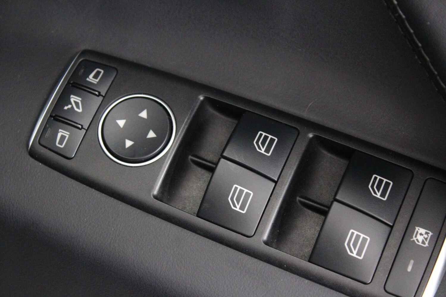 Used Tesla Model X 2018 for sale - 76991916: Photo 51