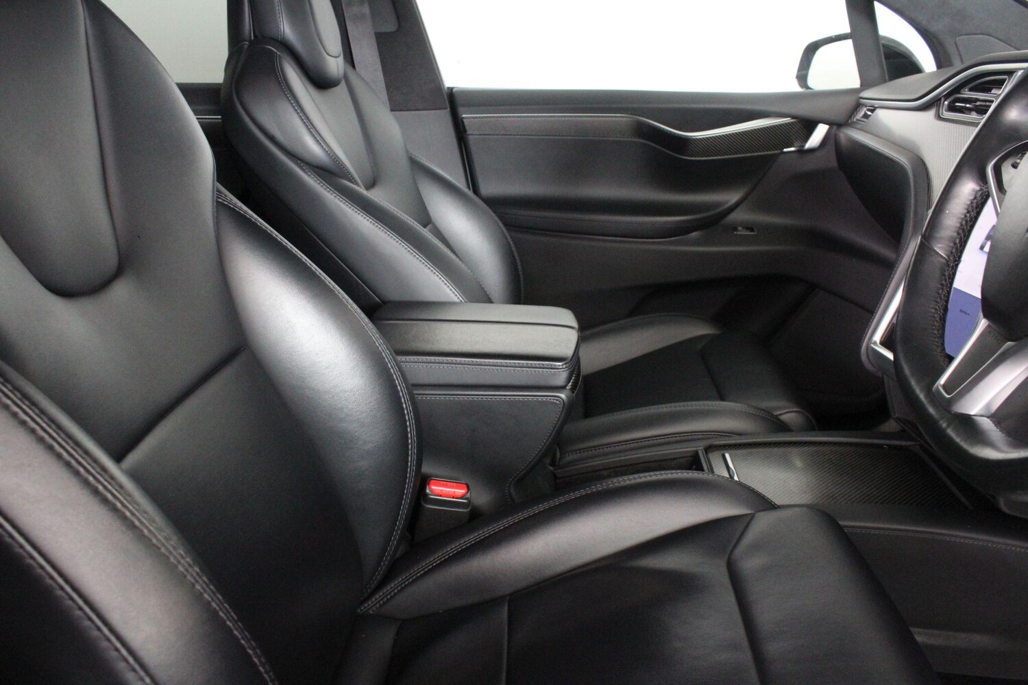 Used Tesla Model X 2018 for sale - 76991916: Photo 57