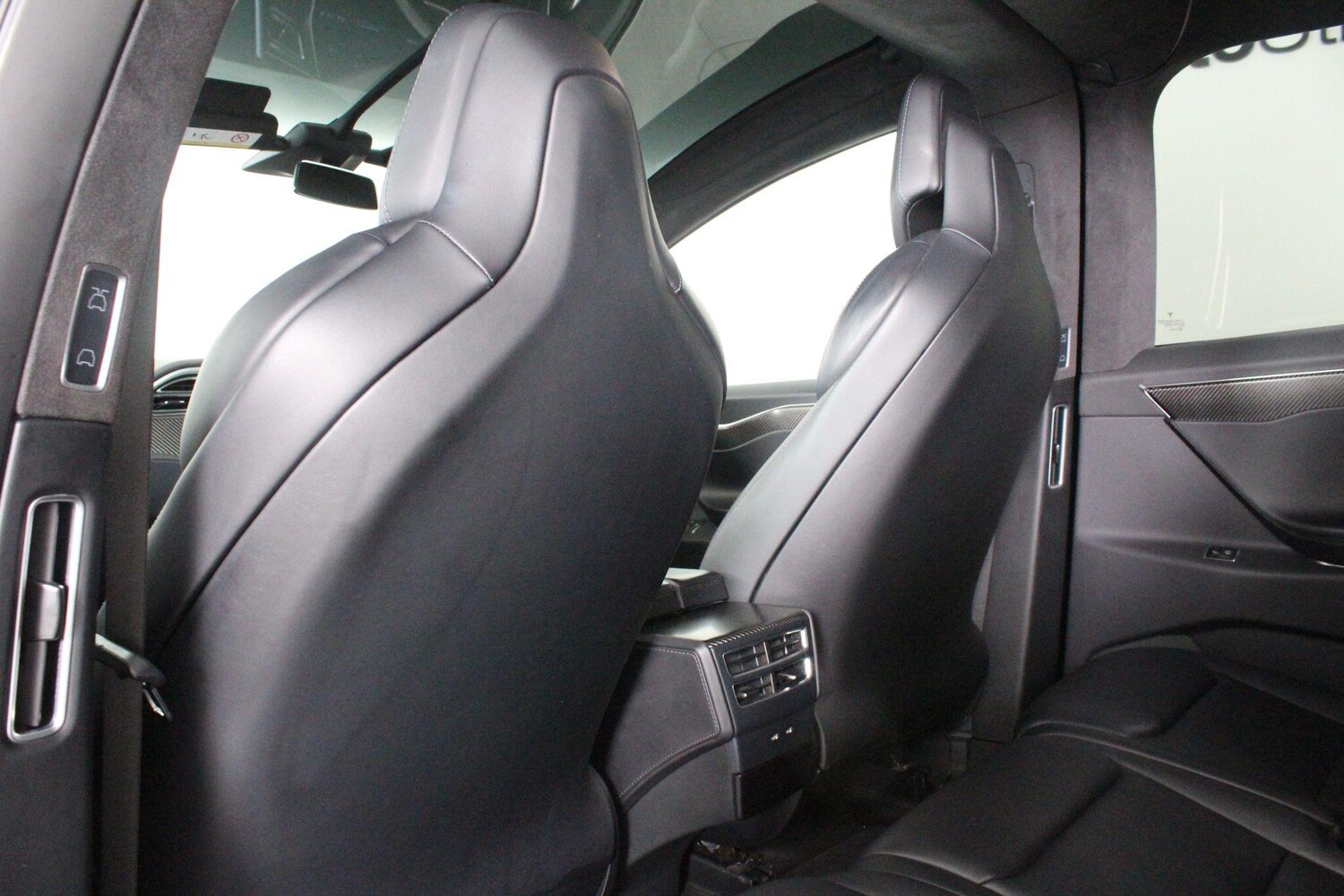 Used Tesla Model X 2018 for sale - 76991916: Photo 60