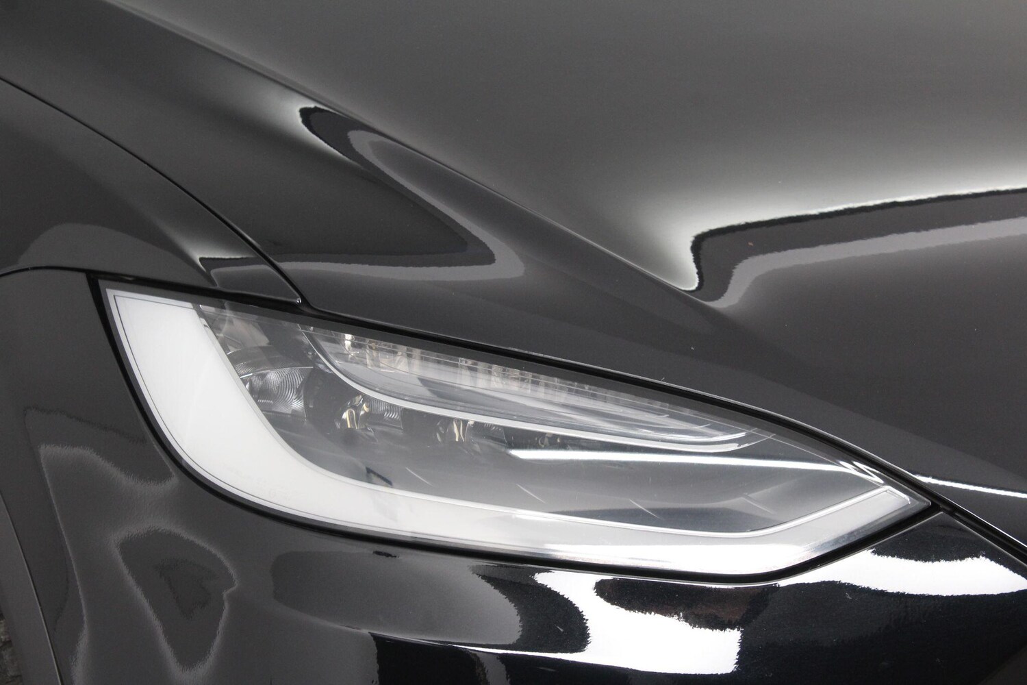 Used Tesla Model X 2018 for sale - 76991916: Photo 73