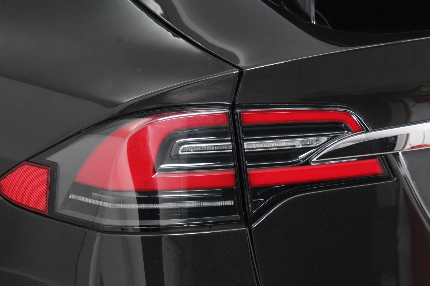 Used Tesla Model X 2018 for sale - 76991916: Photo 79