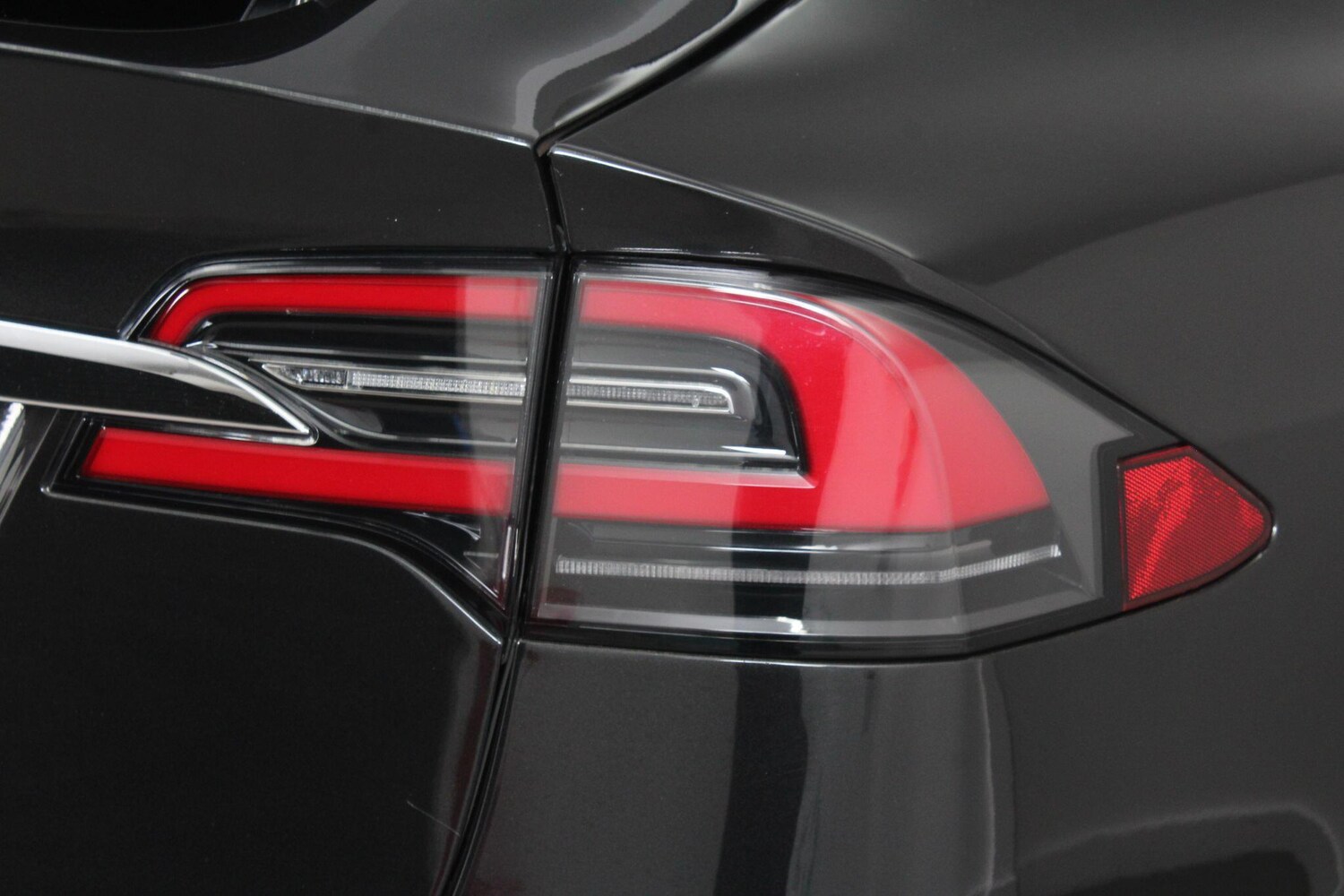 Used Tesla Model X 2018 for sale - 76991916: Photo 80