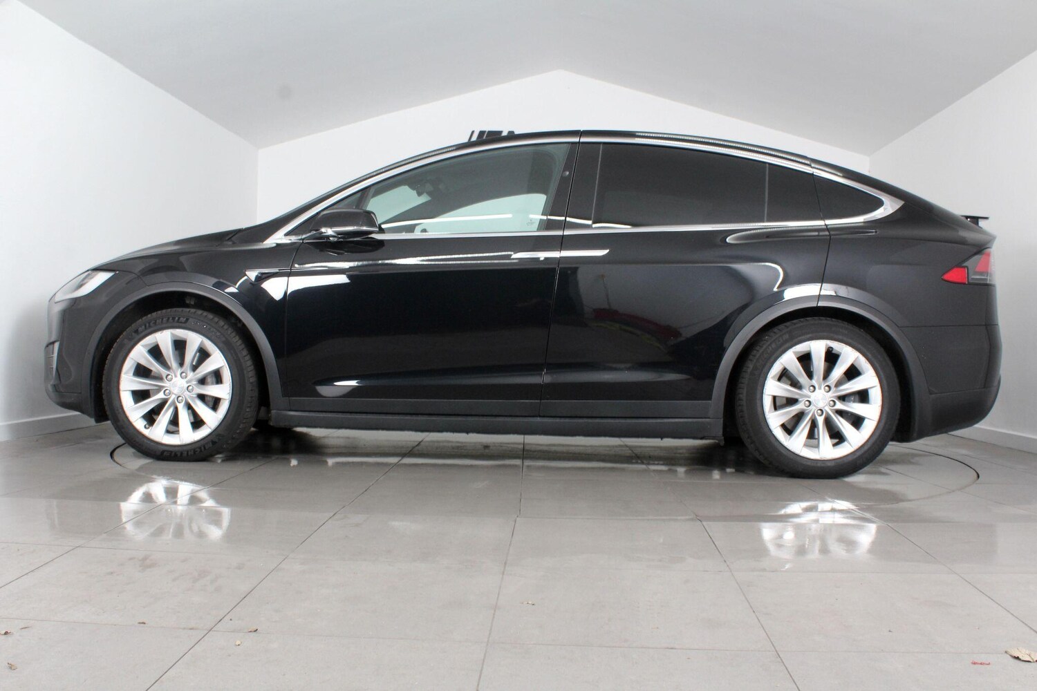 Used Tesla Model X 2018 for sale - 76991916: Photo 9