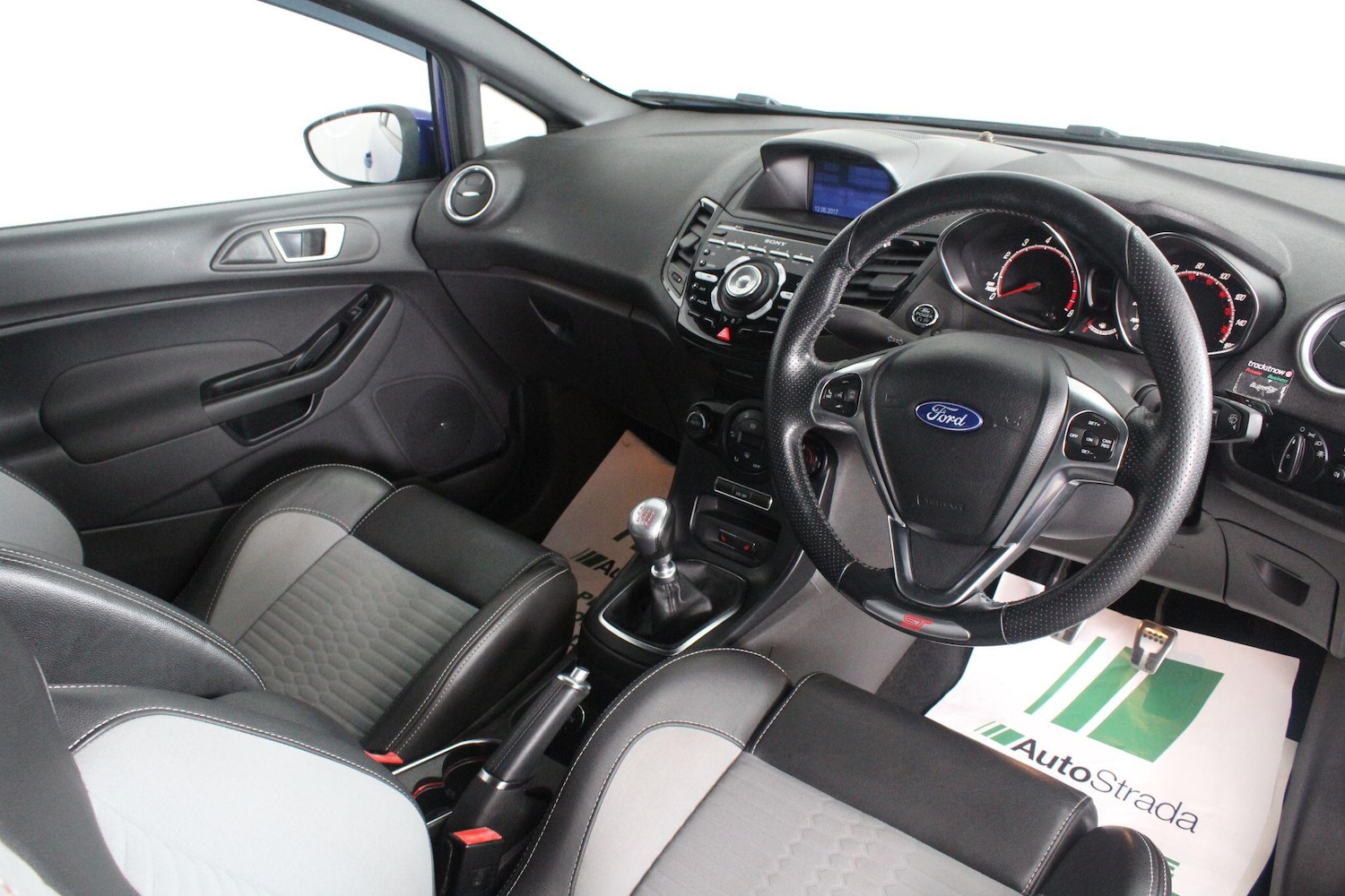 Used Ford Fiesta 2016 for sale - 76992682: Photo 3