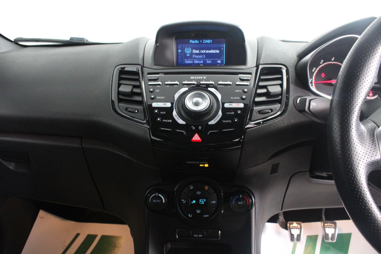 Used Ford Fiesta 2016 for sale - 76992682: Photo 35