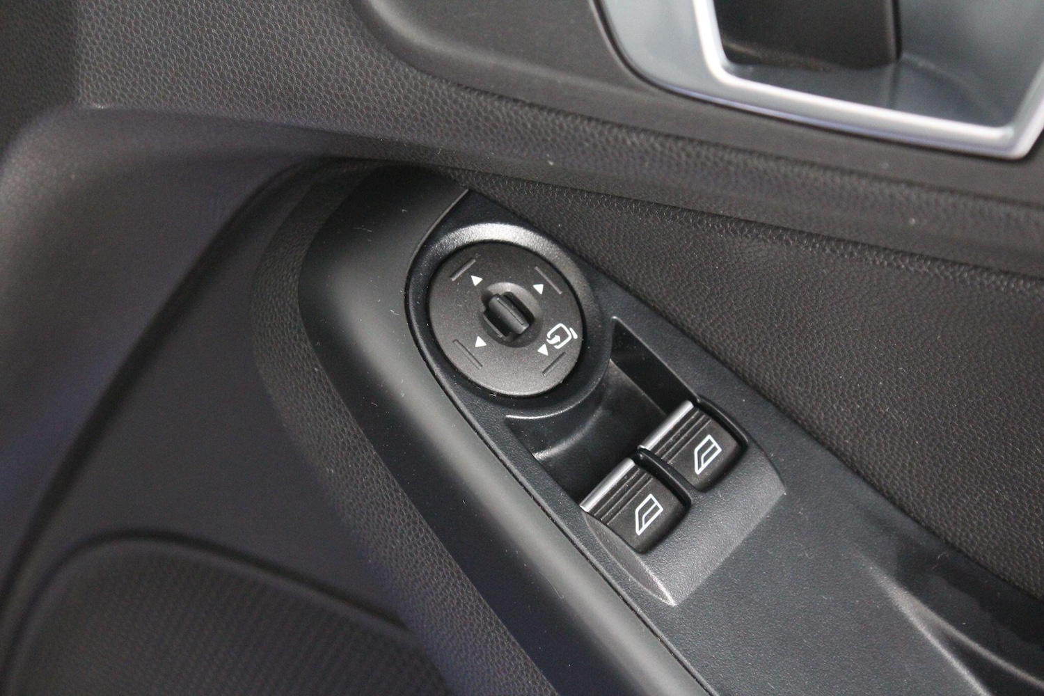 Used Ford Fiesta 2016 for sale - 76992682: Photo 40